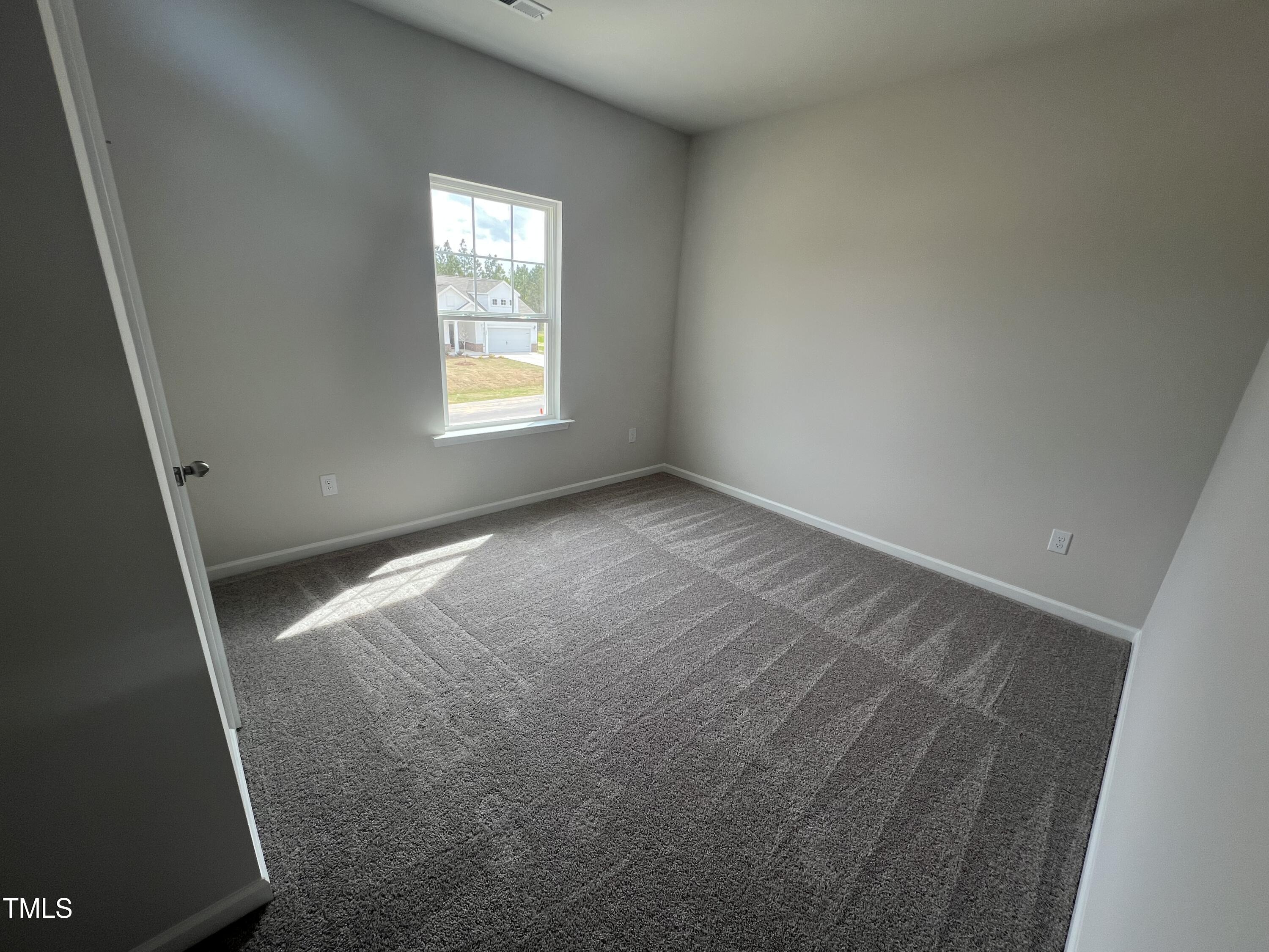 165 Knoll Way Property Photo 13