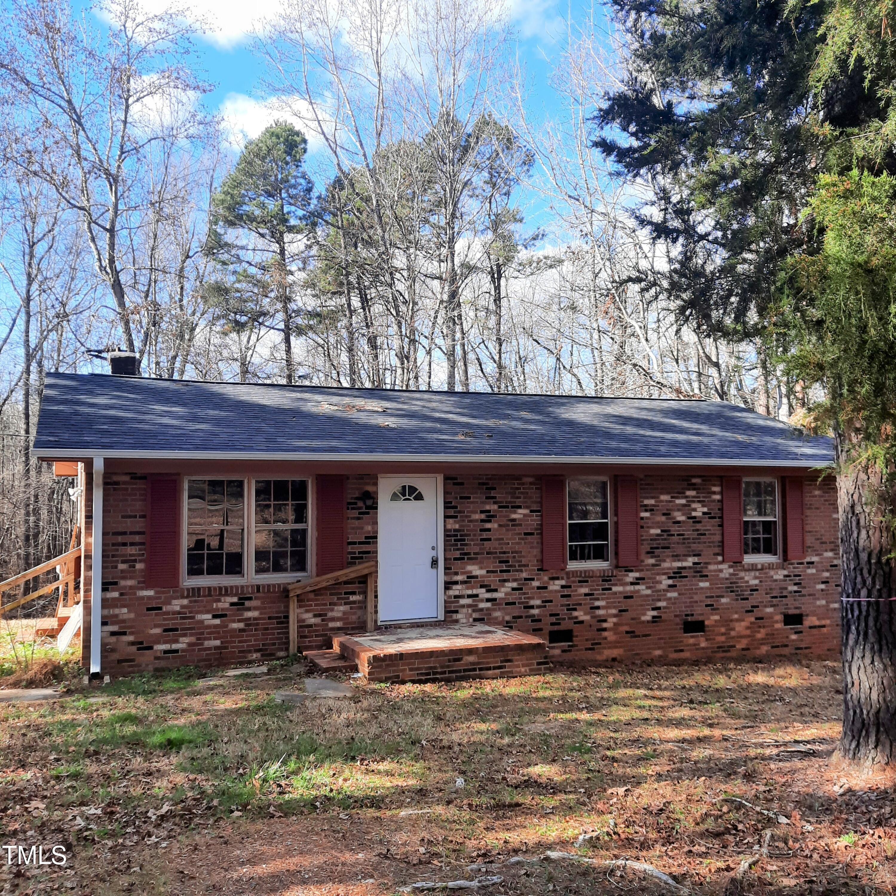 2800 Coleman Loop Road Property Photo 1