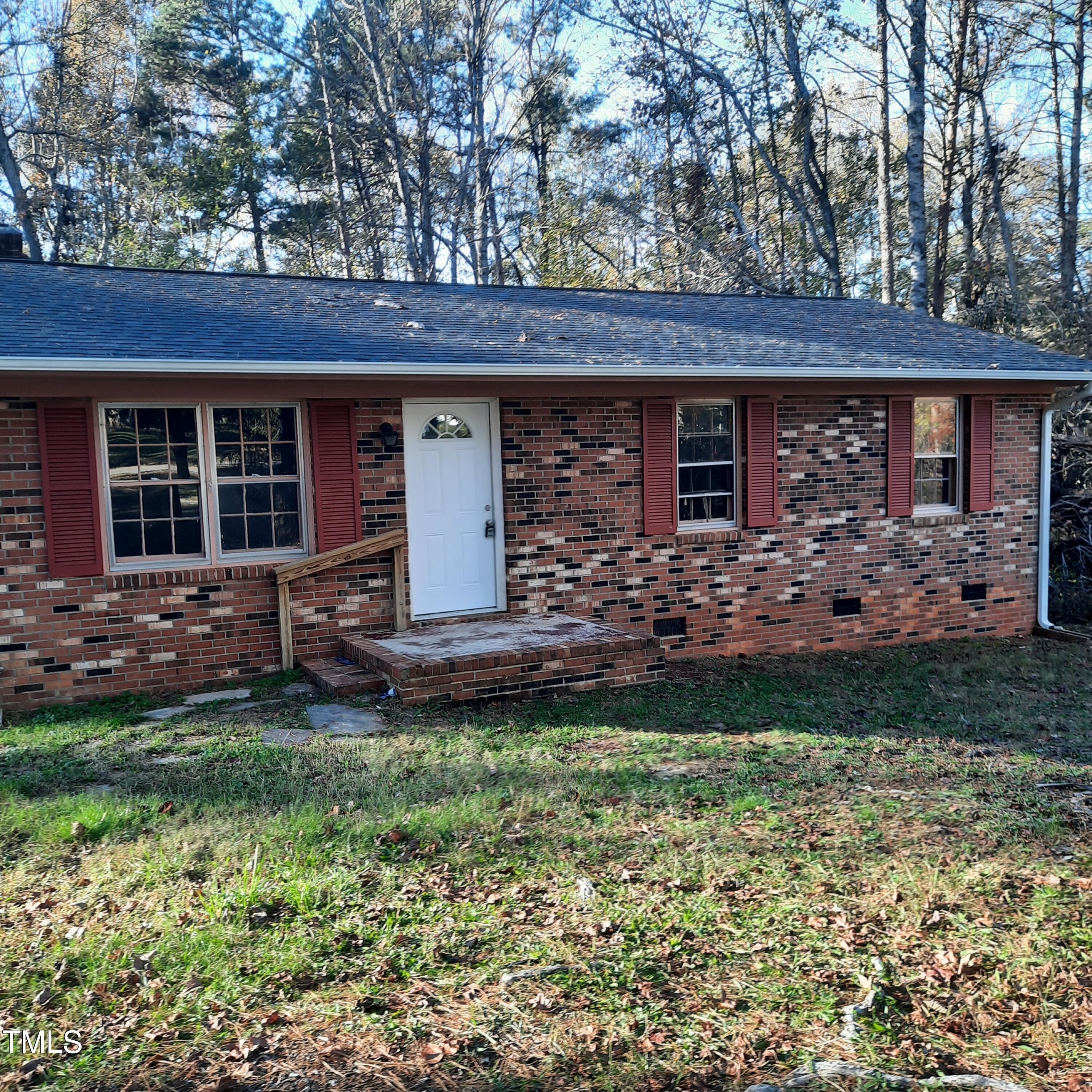 2800 Coleman Loop Road Property Photo 2