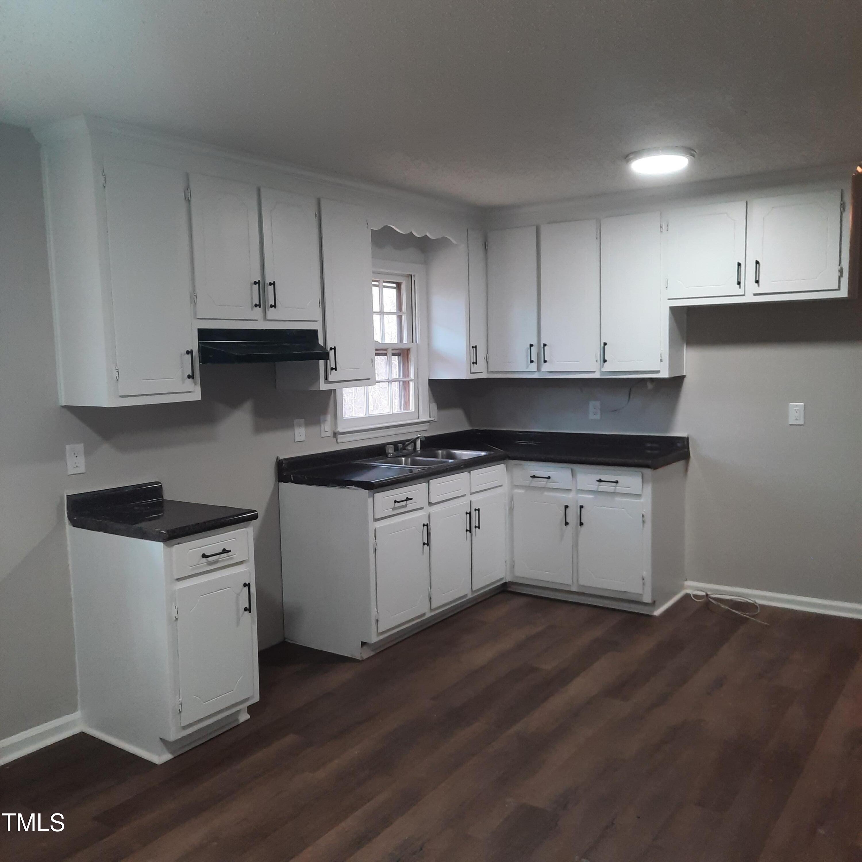 2800 Coleman Loop Road Property Photo 7