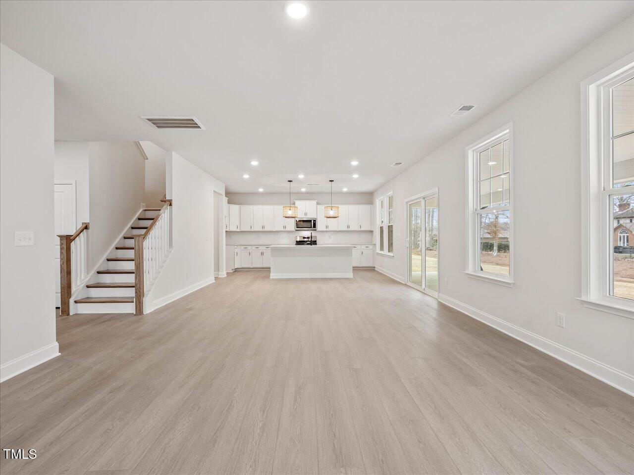 906 Brookfield Drive Property Photo 15