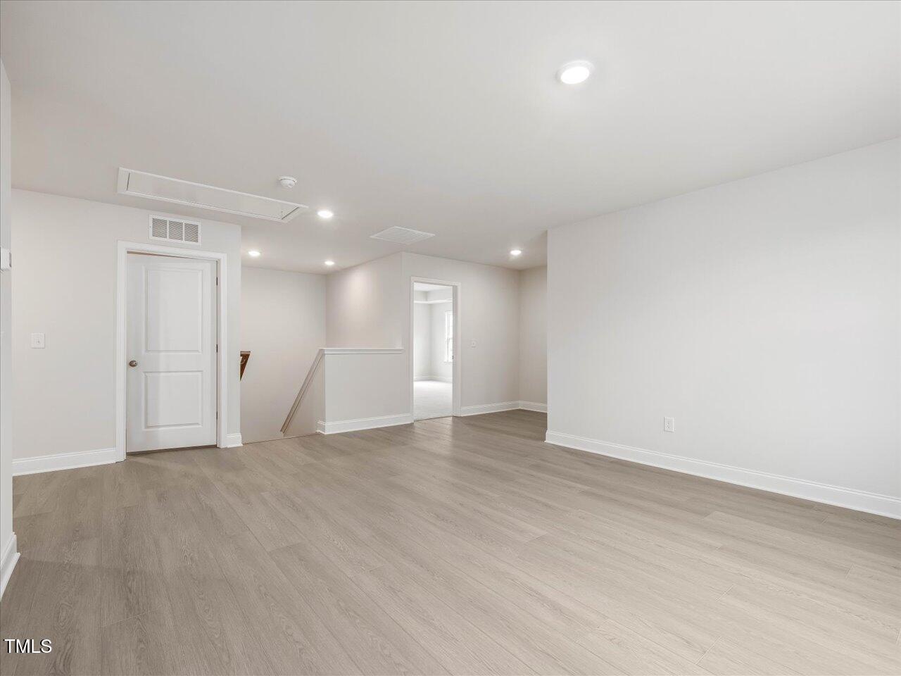 906 Brookfield Drive Property Photo 36