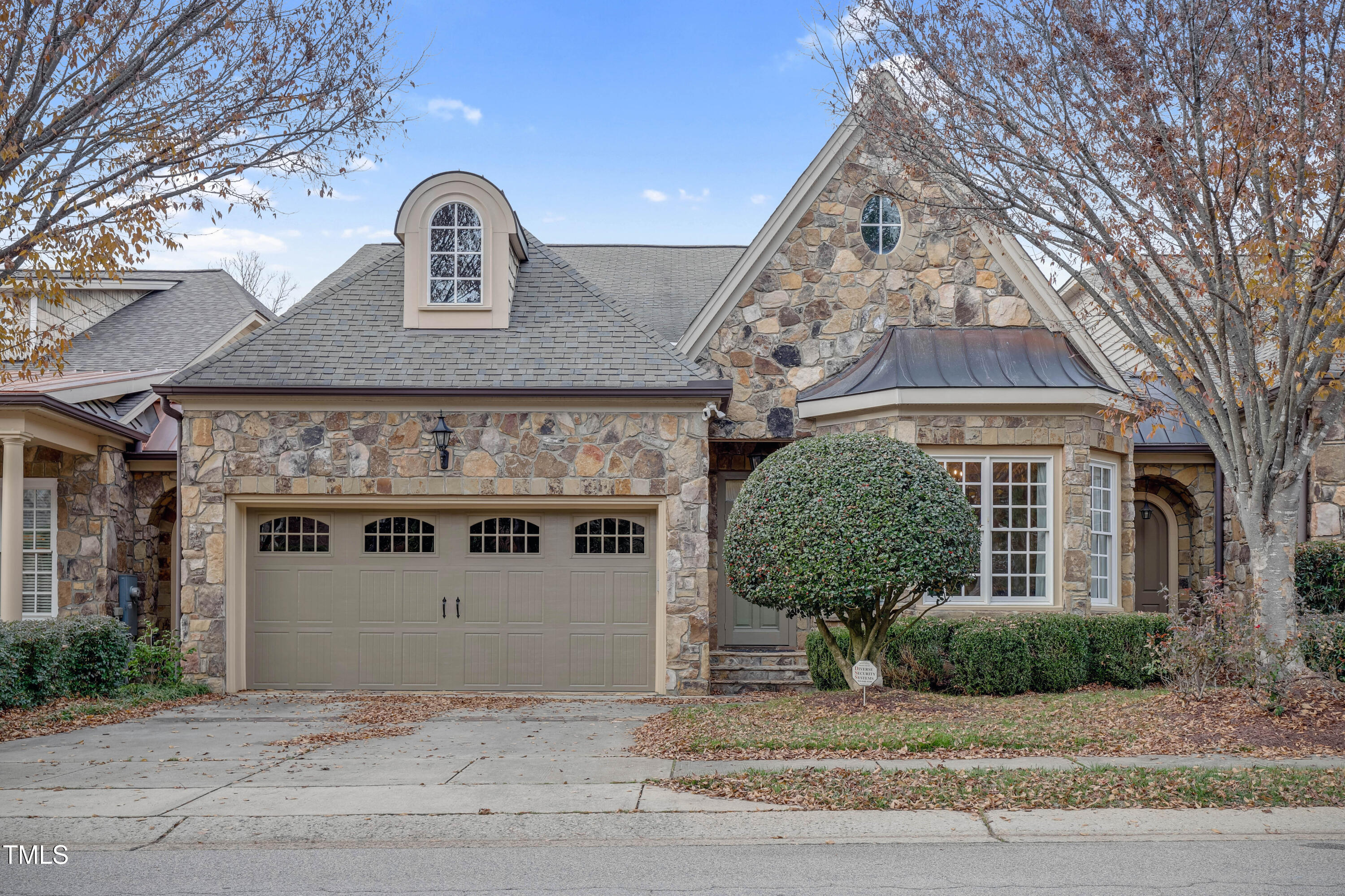 4137 Gardenlake Drive Property Photo 1