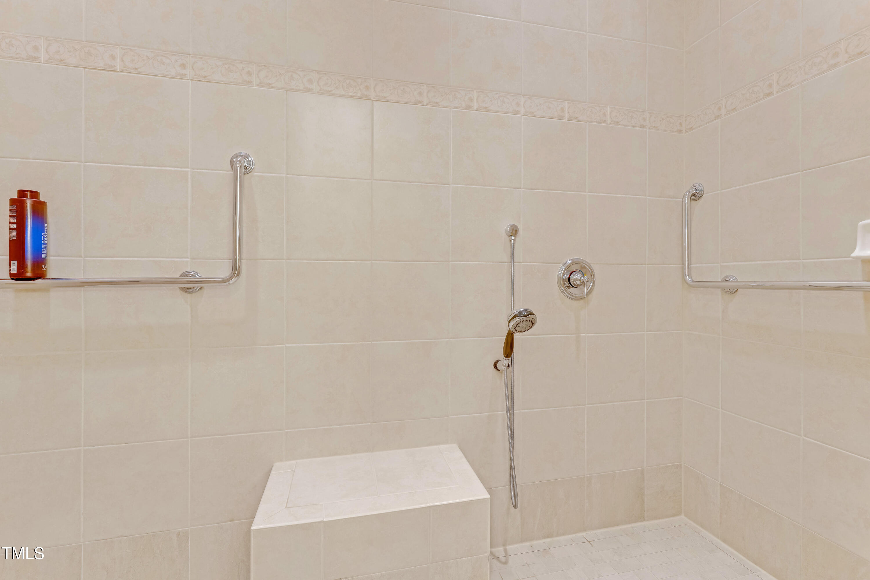 4137 Gardenlake Drive Property Photo 29
