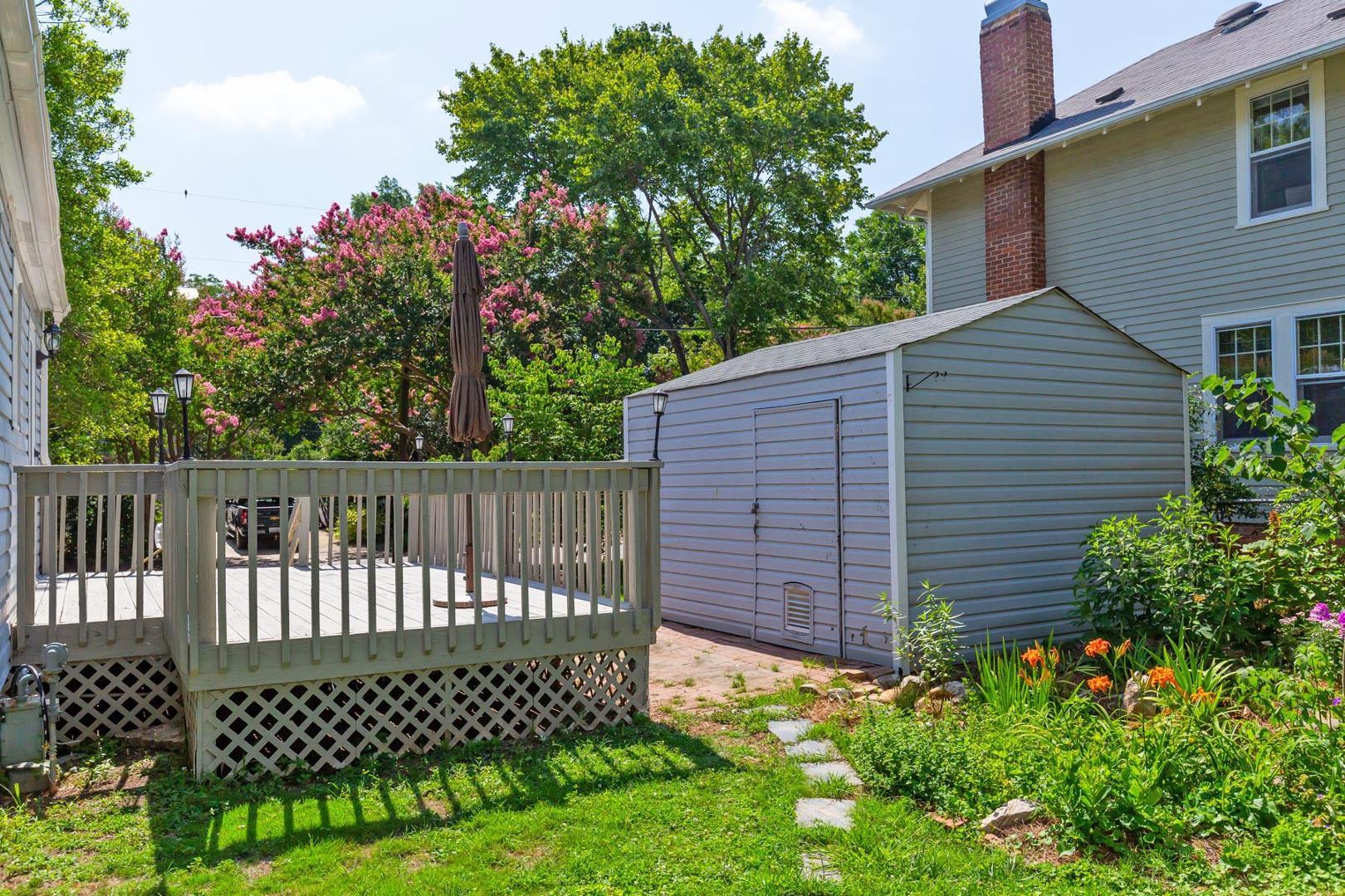 520 Holden Street Property Photo 13