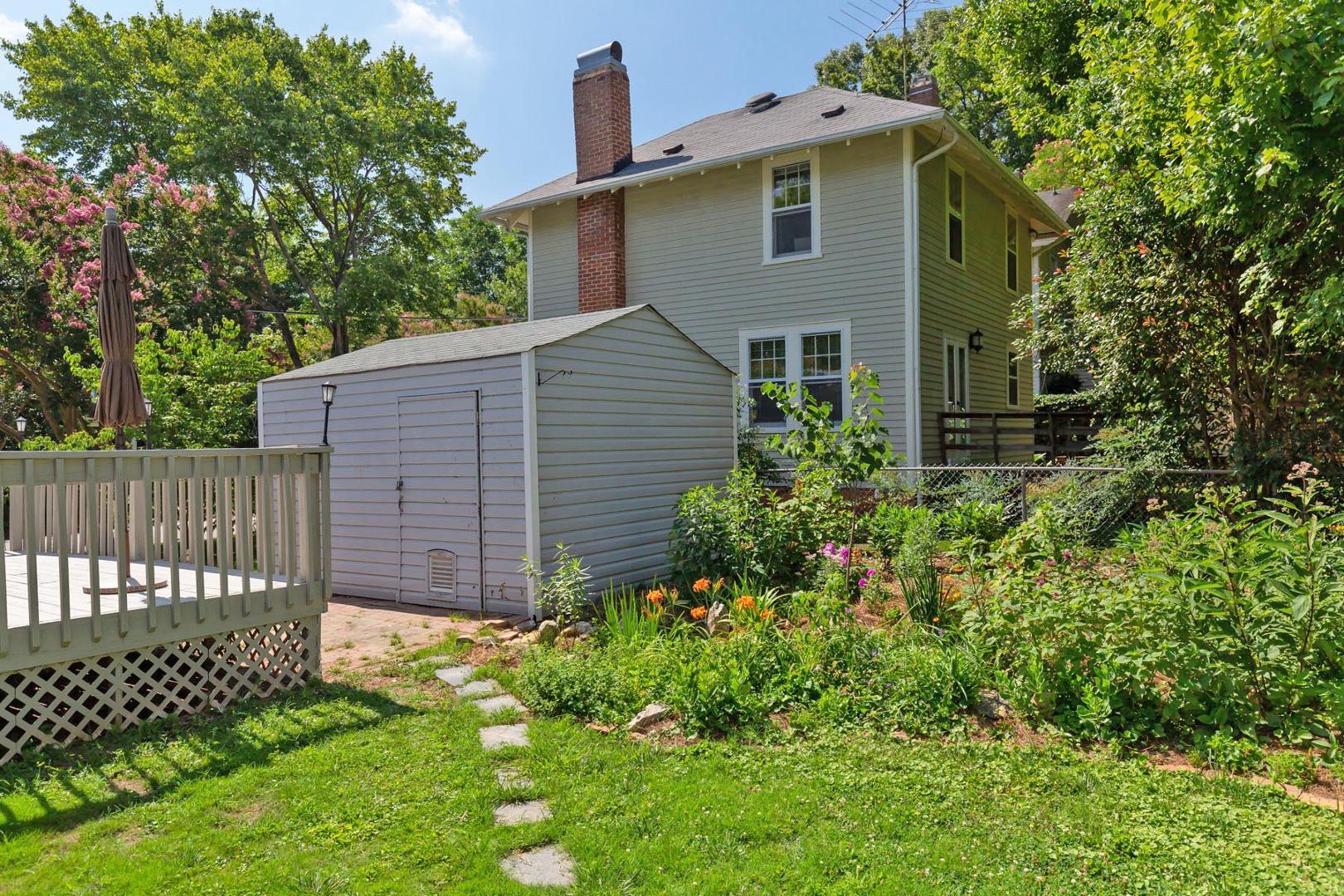 520 Holden Street Property Photo 16