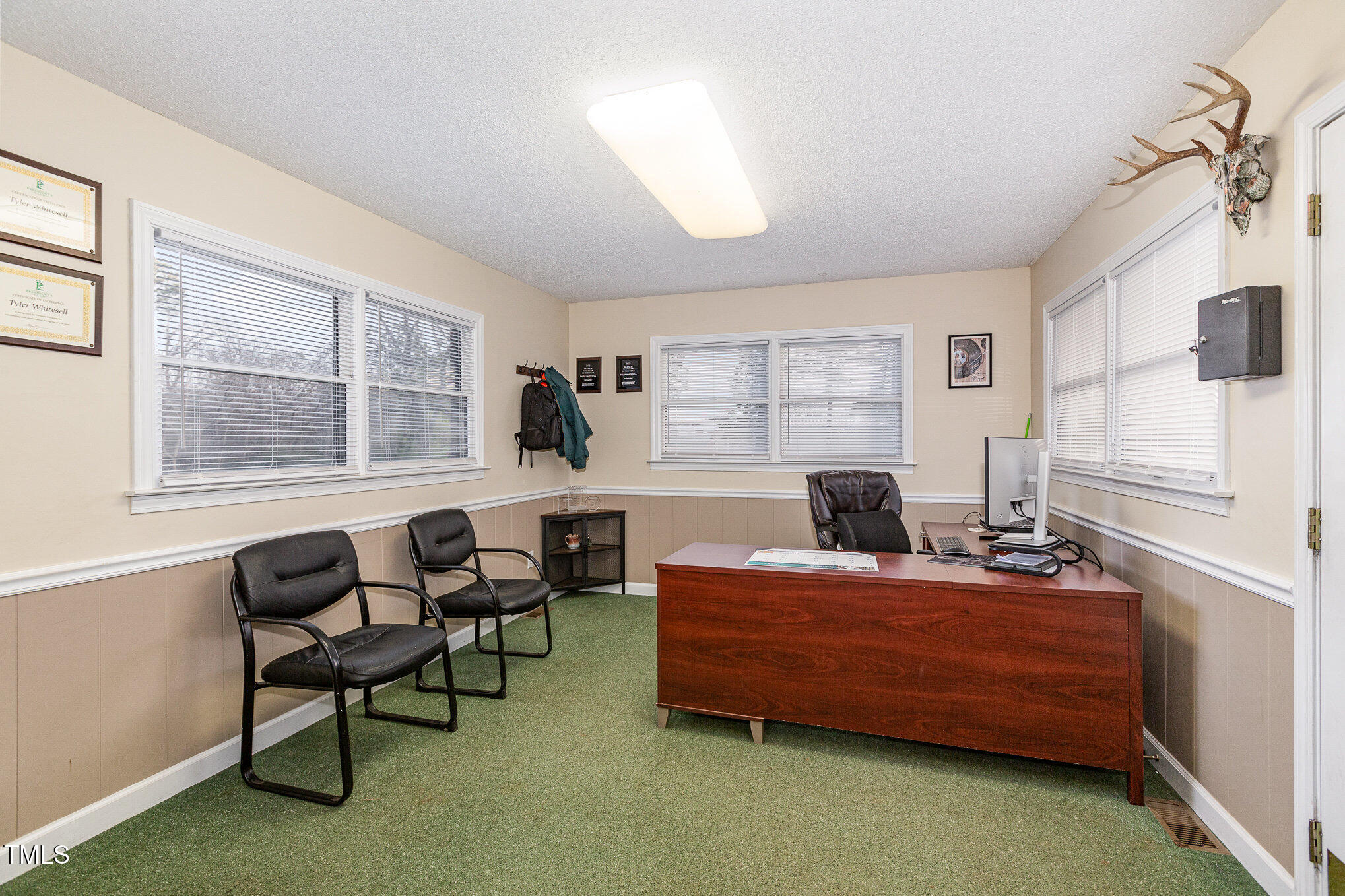 250 East Street Property Photo 18