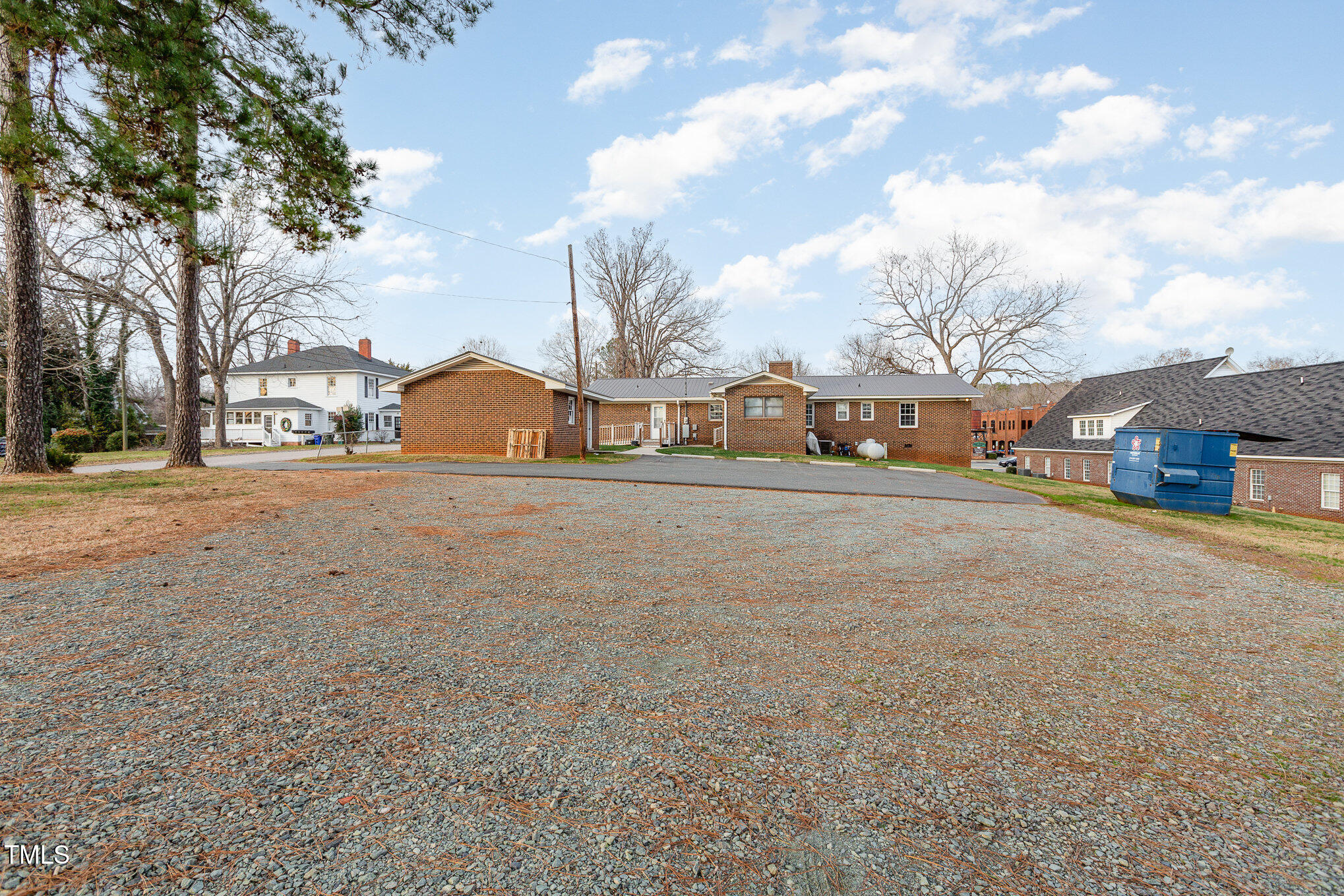 250 East Street Property Photo 28