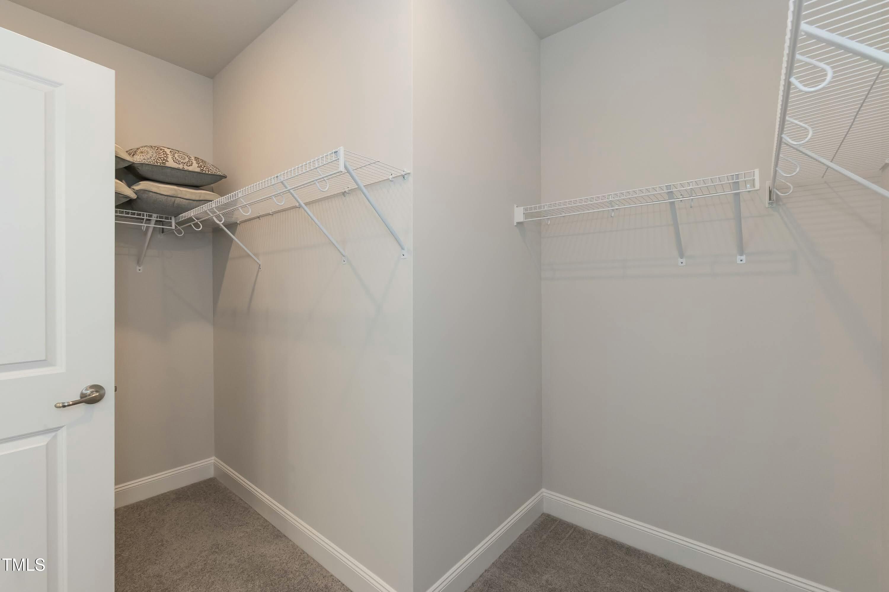 596 Ravensworth Drive Property Photo 23