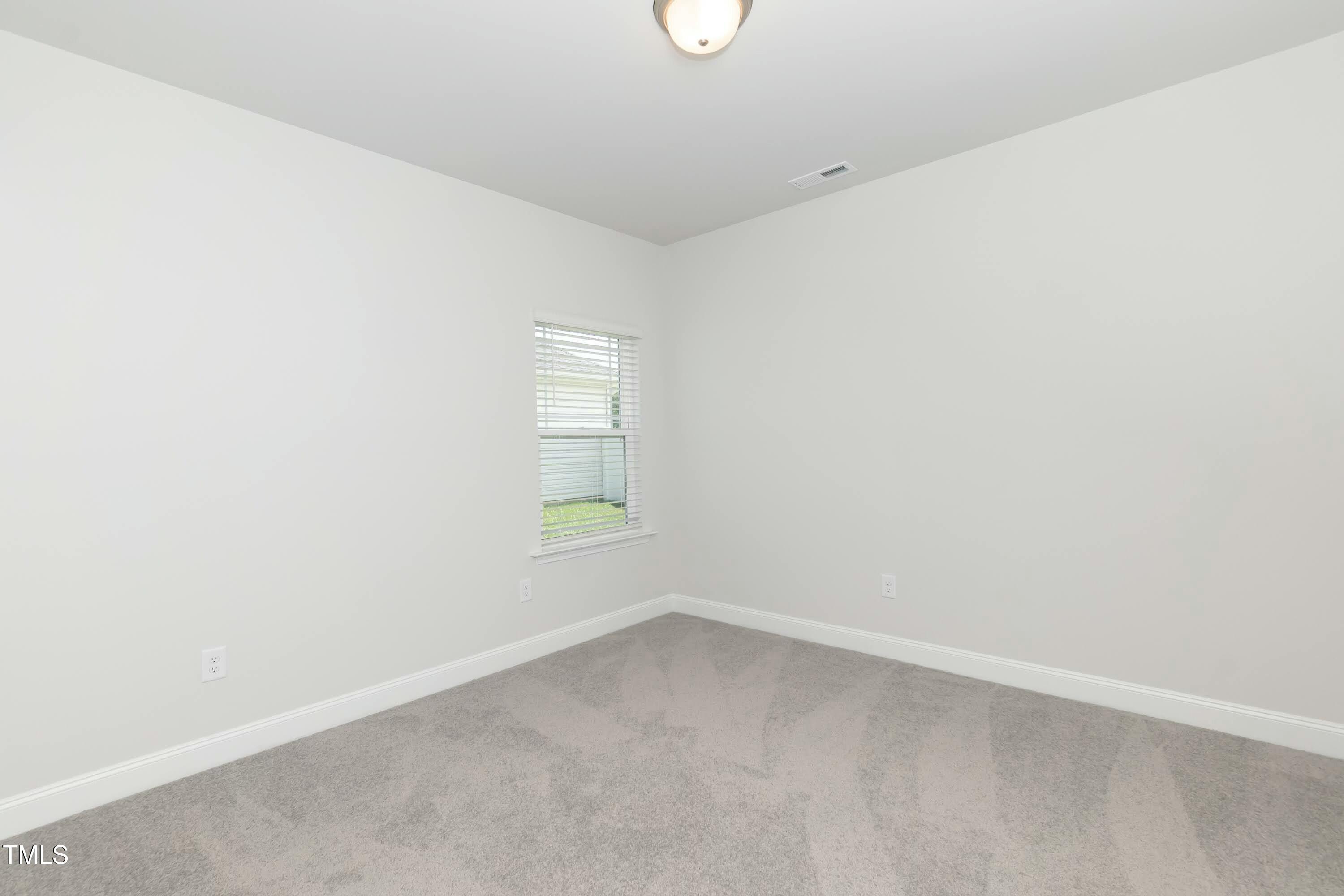 596 Ravensworth Drive Property Photo 26