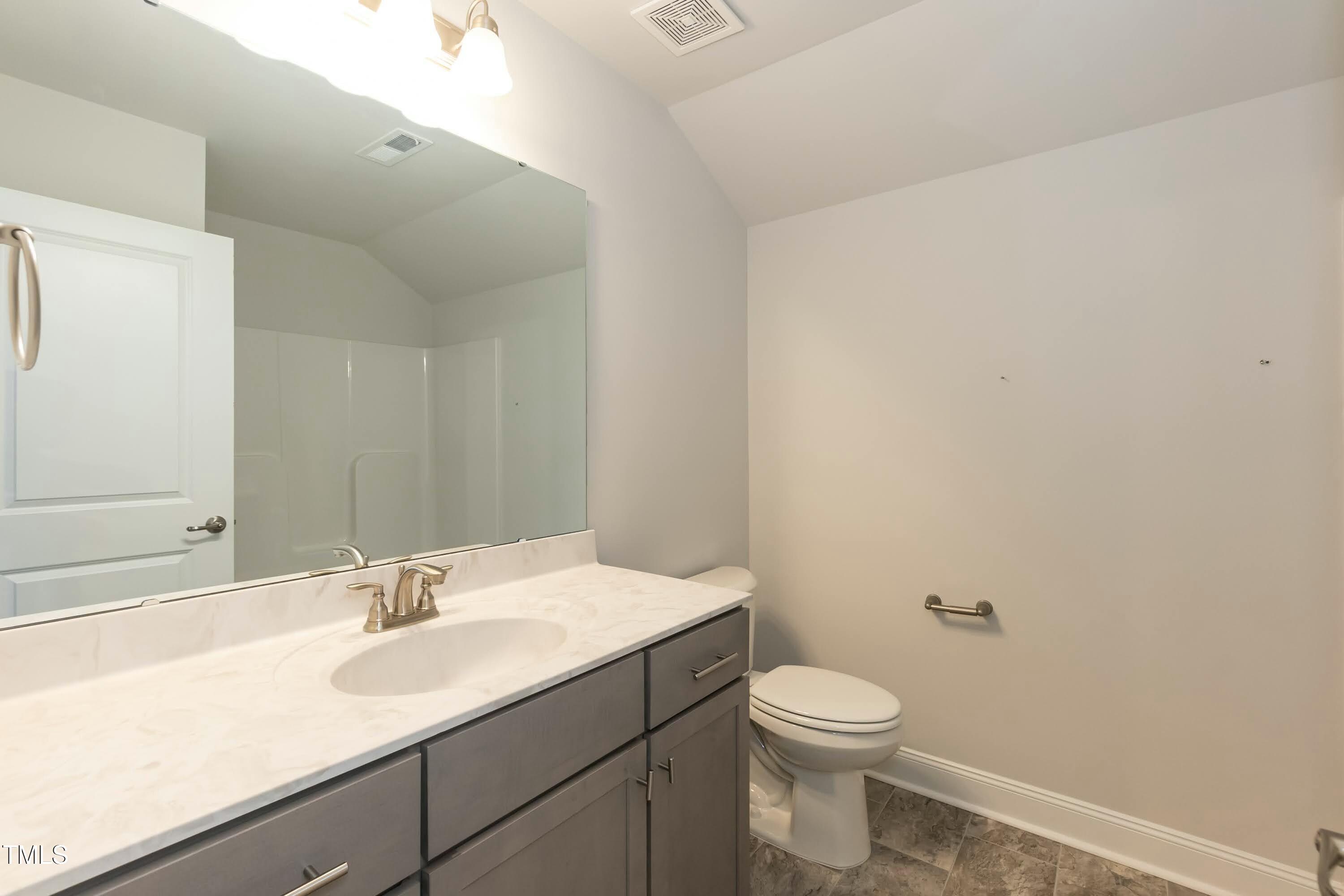596 Ravensworth Drive Property Photo 28