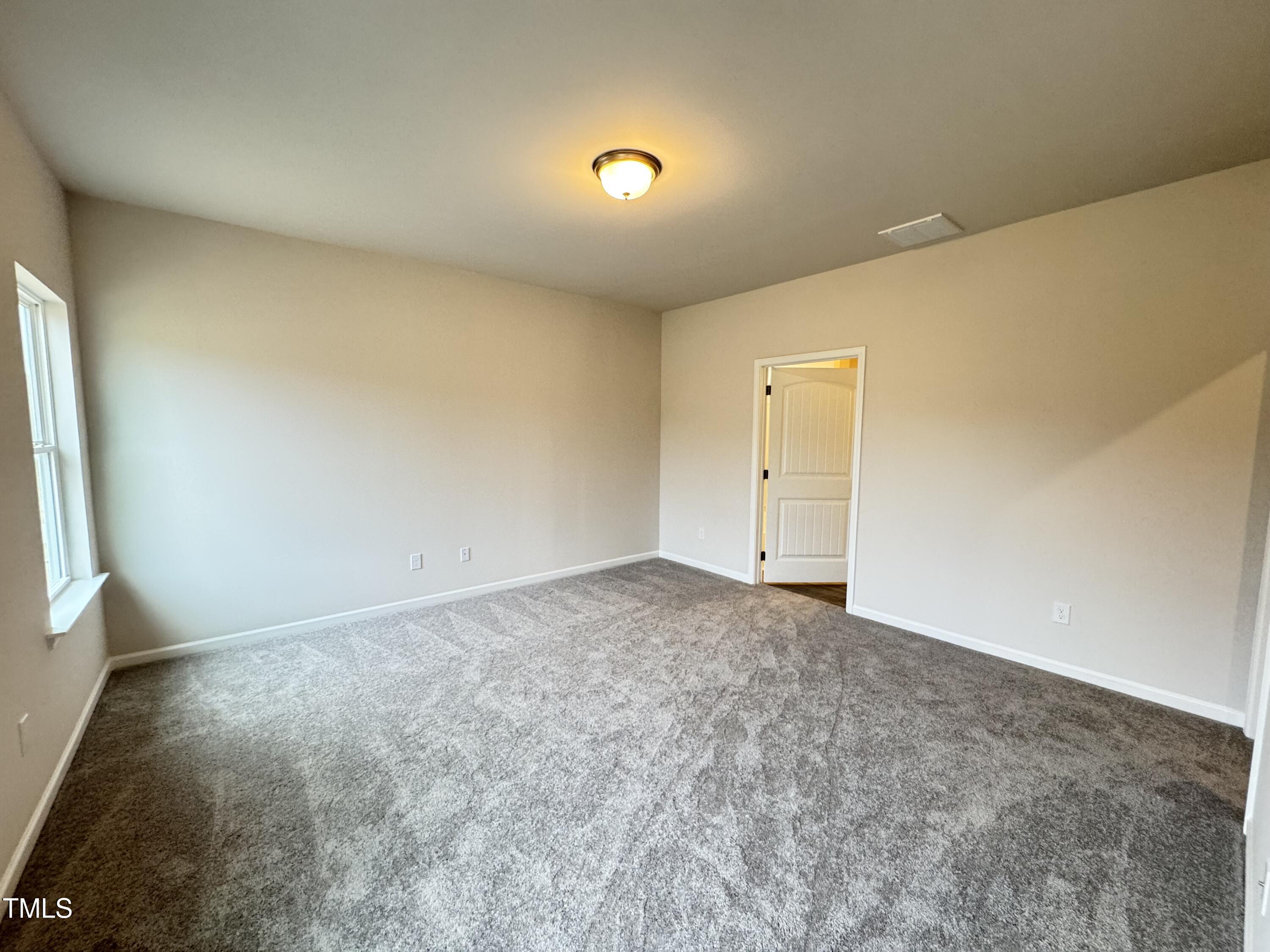 166 Vega Loop Property Photo 12