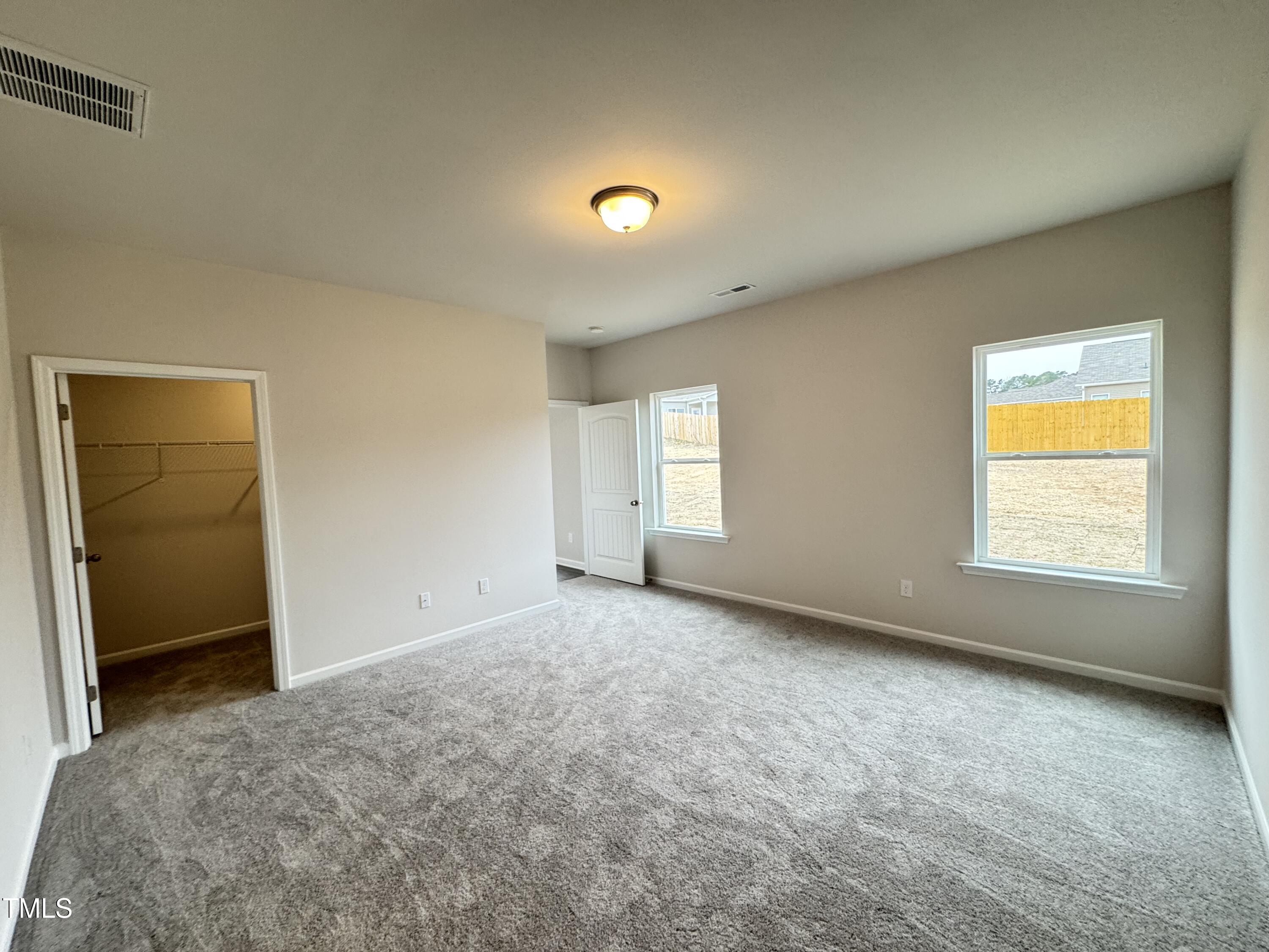 166 Vega Loop Property Photo 13