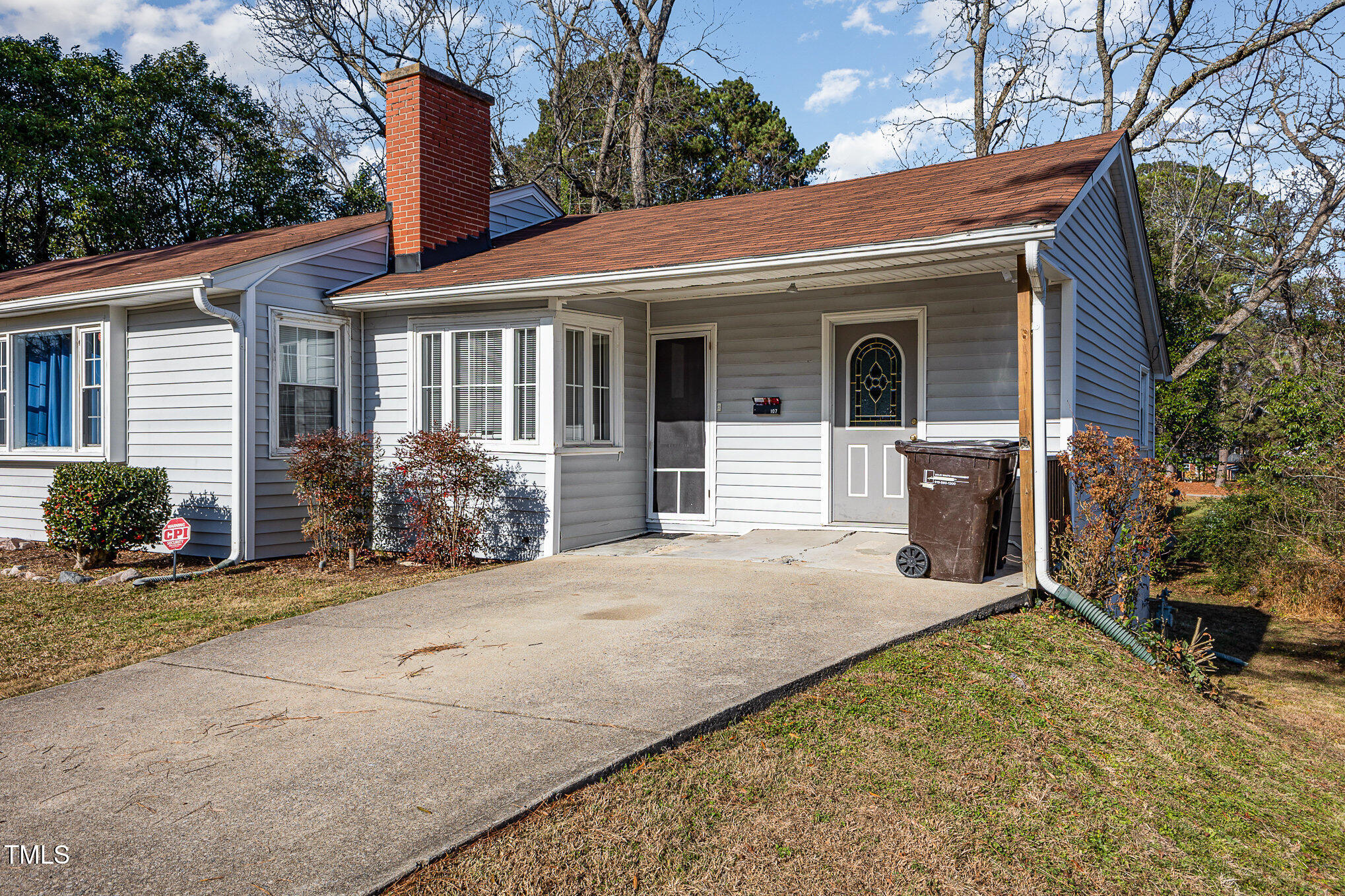 107 Justice Street Property Photo 3