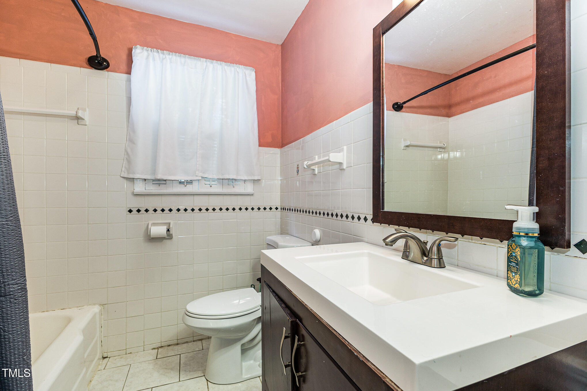 107 Justice Street Property Photo 10