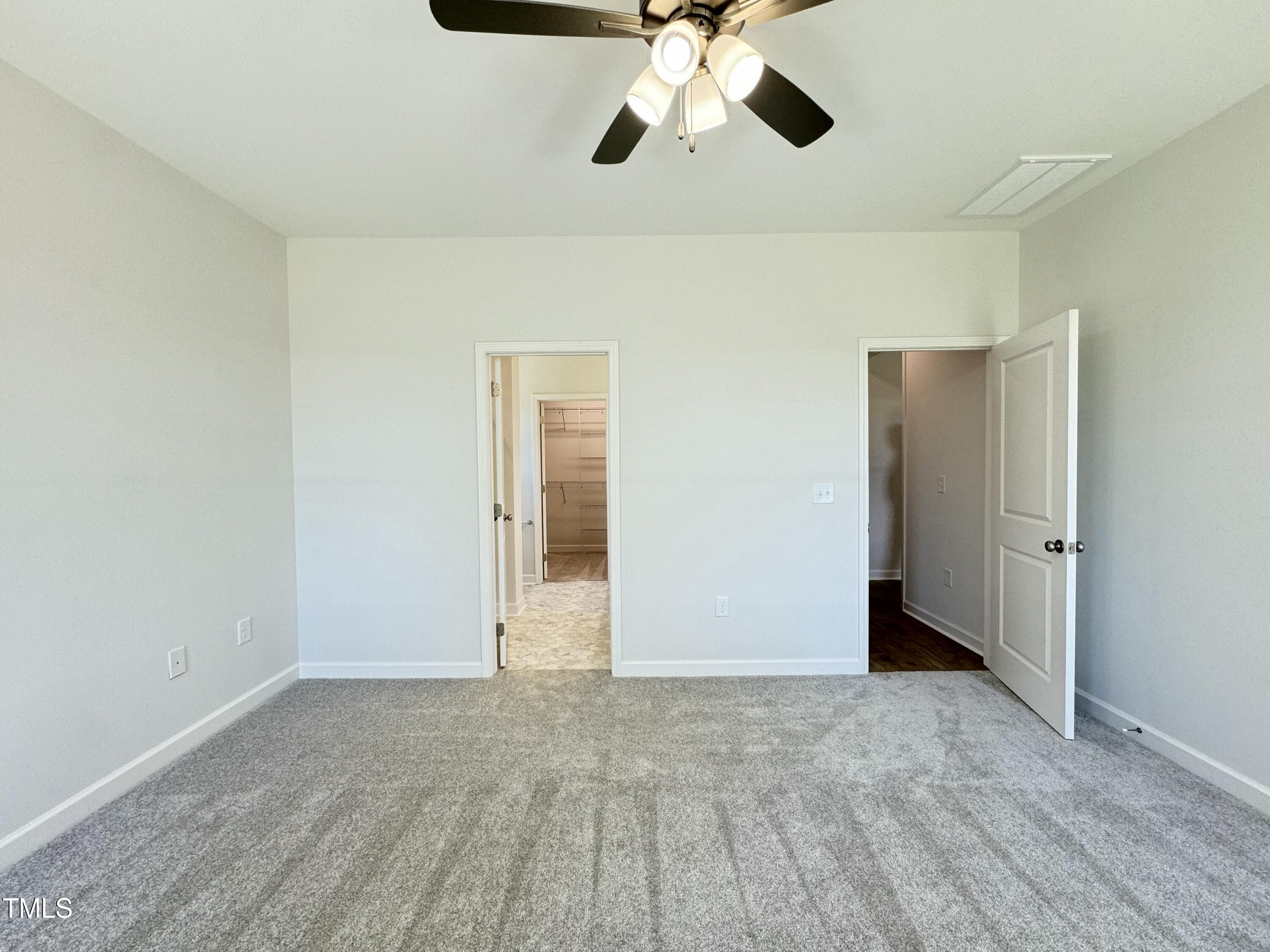 110 E Sillinger Drive Property Photo 17