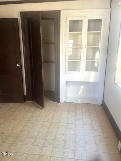 420 E Hinton Street Property Photo 6