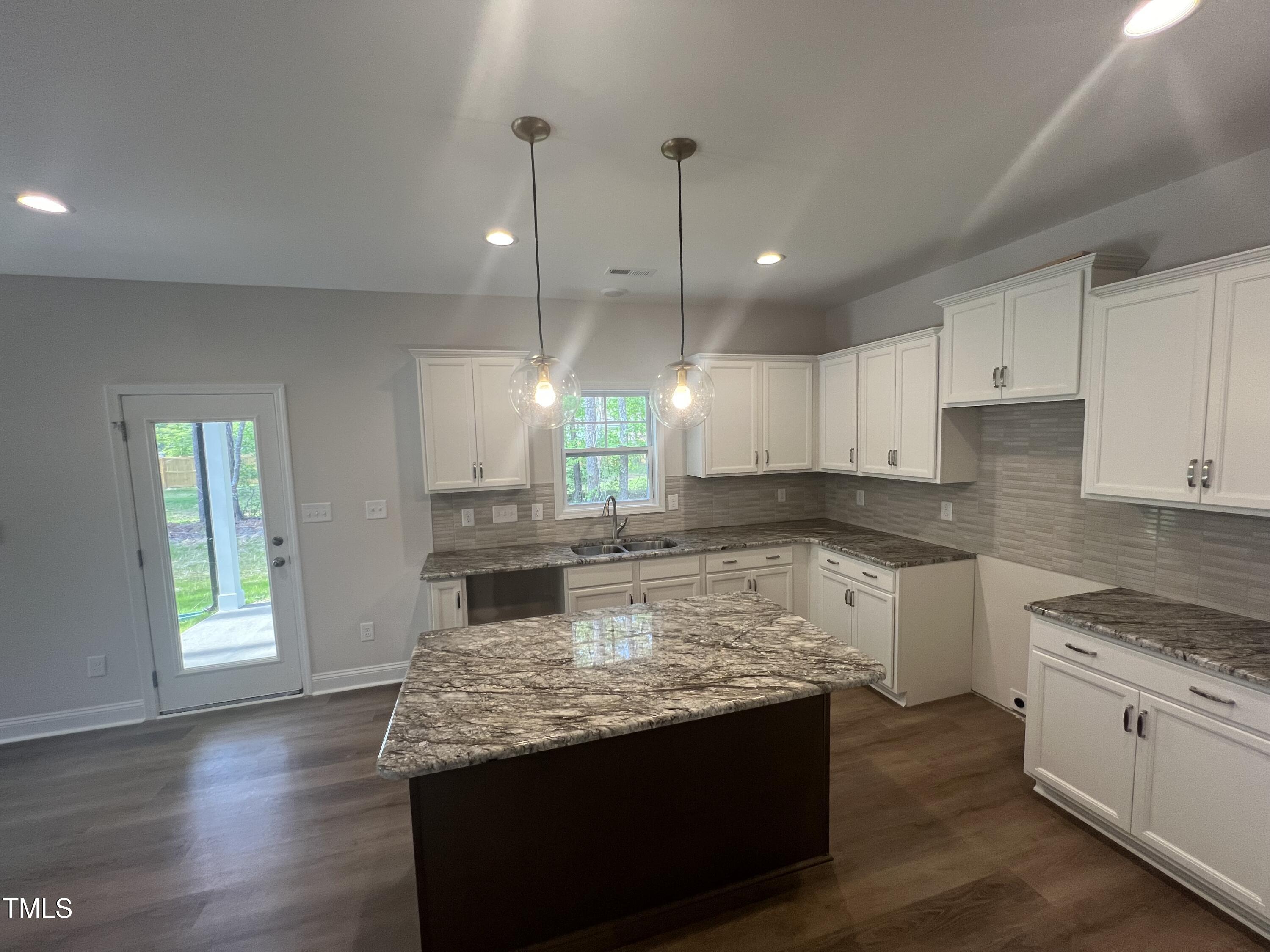 3827 Hatteras Drive Property Photo 8