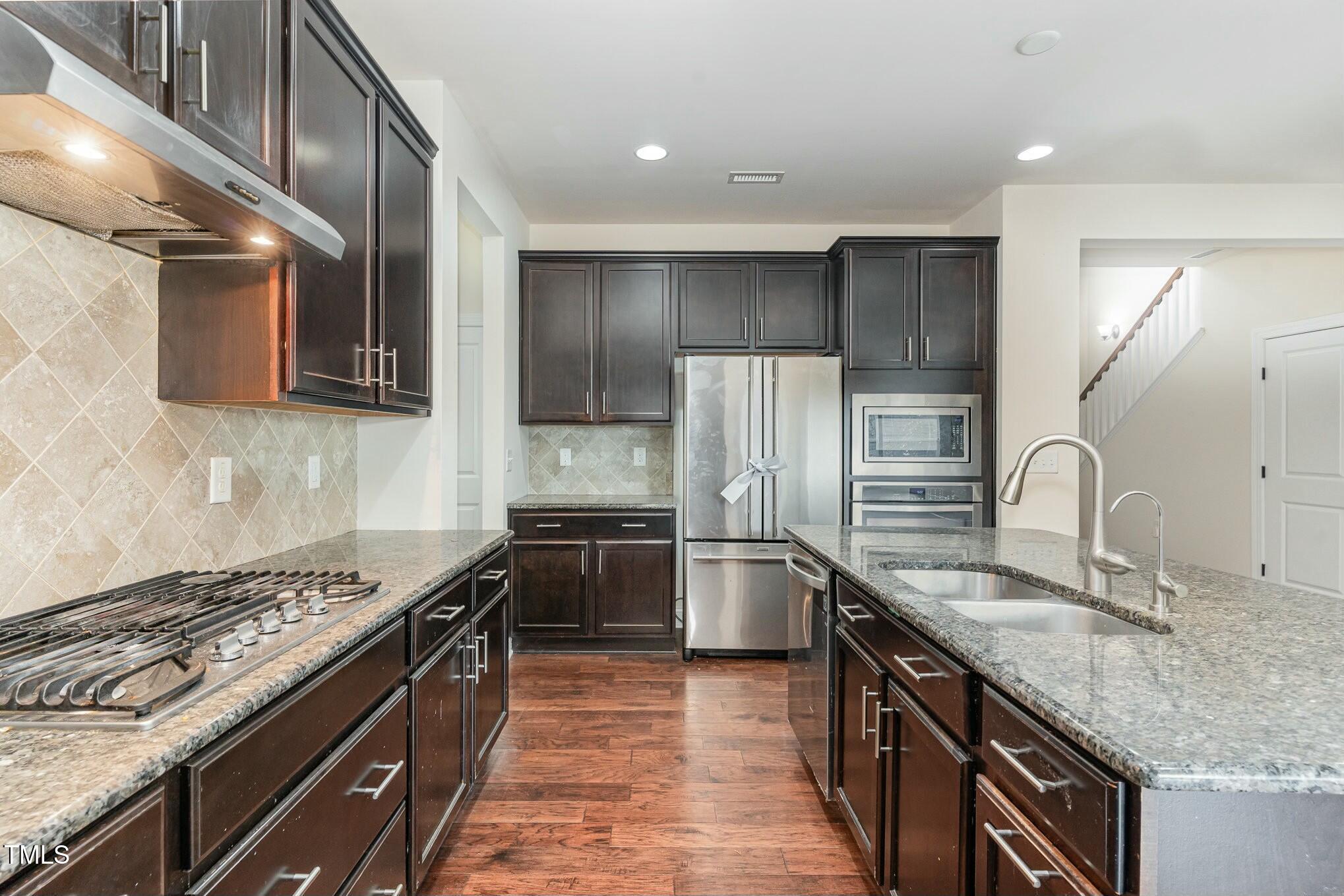 226 Begen Street Property Photo 8