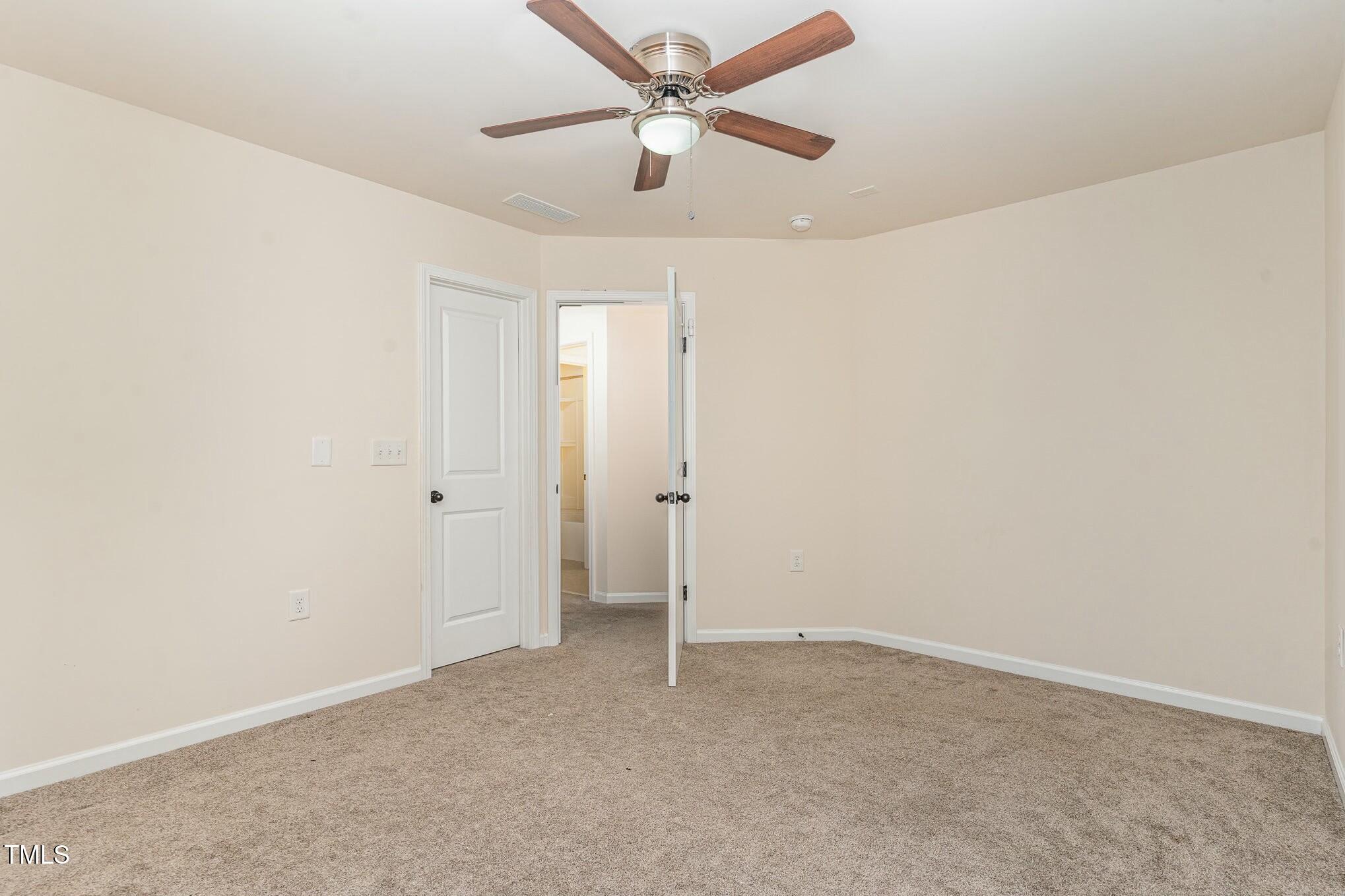 226 Begen Street Property Photo 31