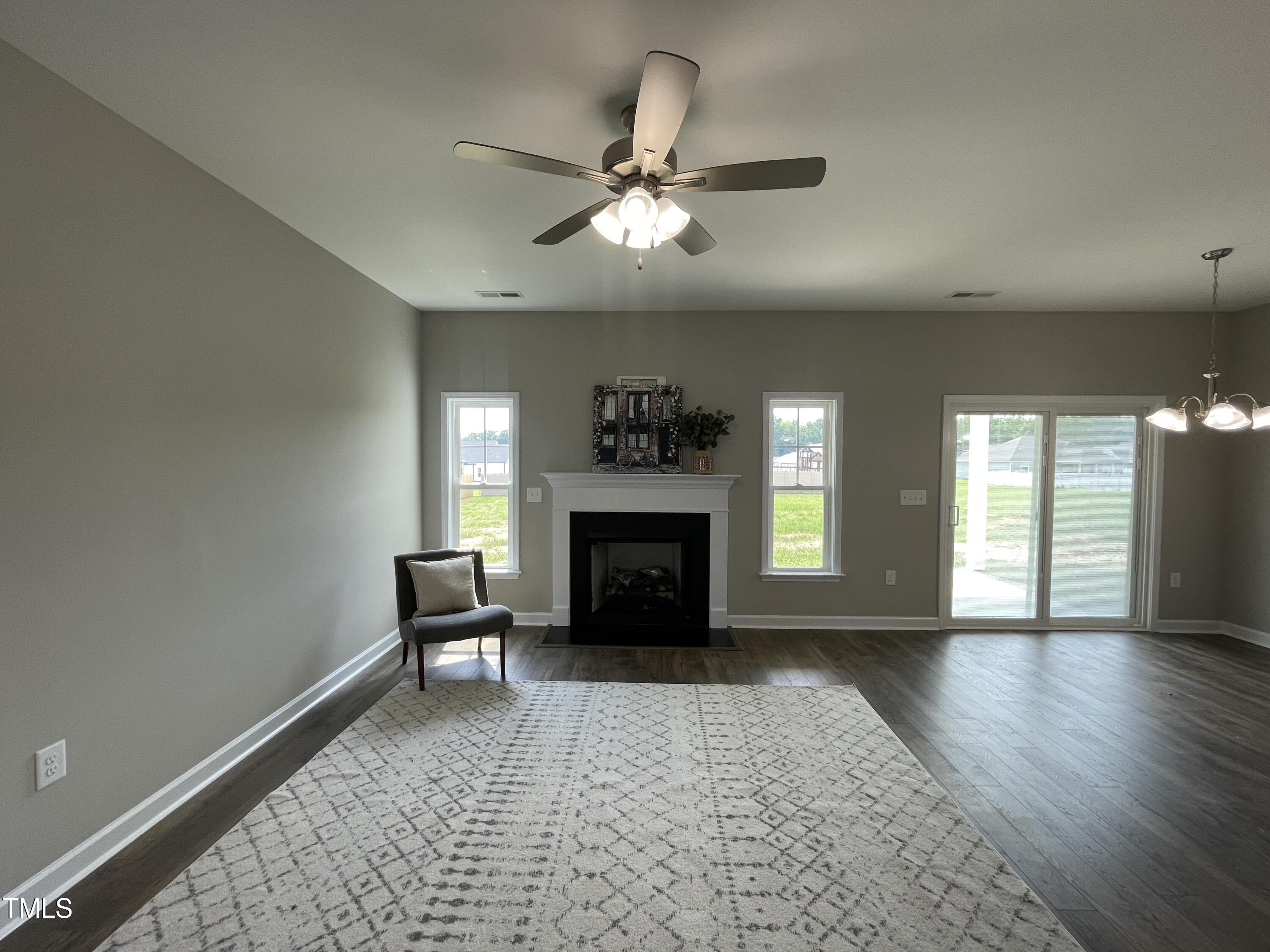 207 Dunbar Hill Drive Property Photo 3