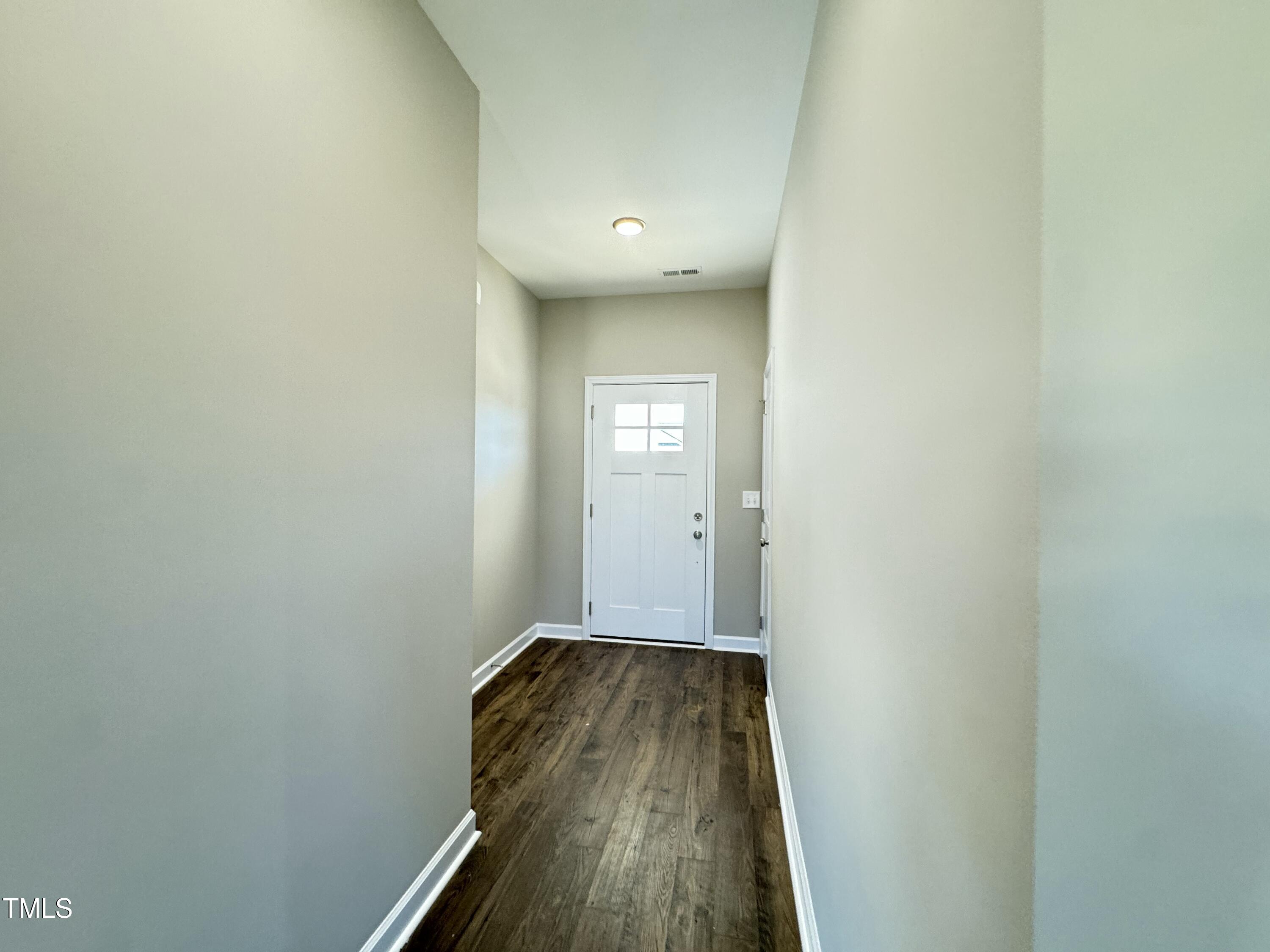 207 Dunbar Hill Drive Property Photo 9