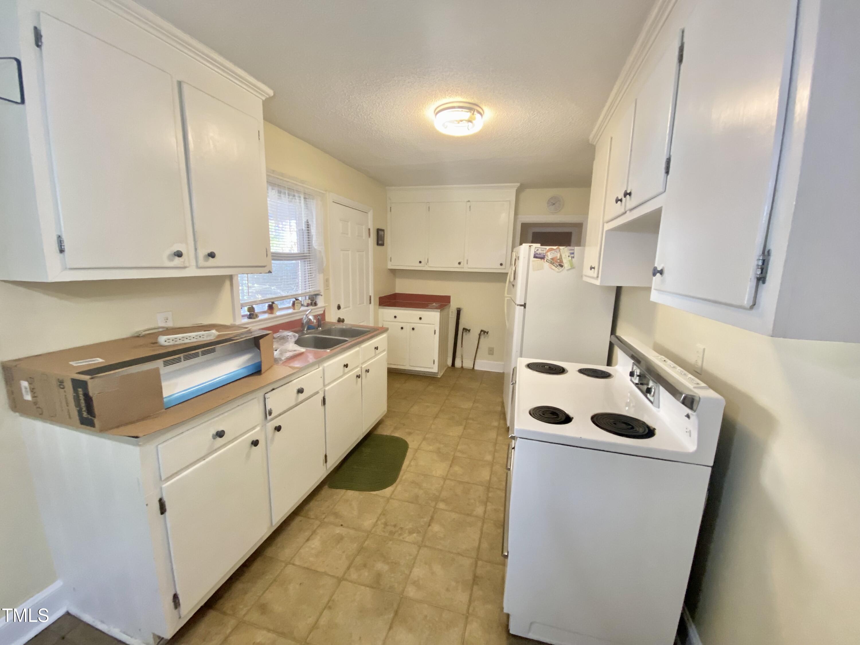 1902 Rogers Drive Property Photo 12
