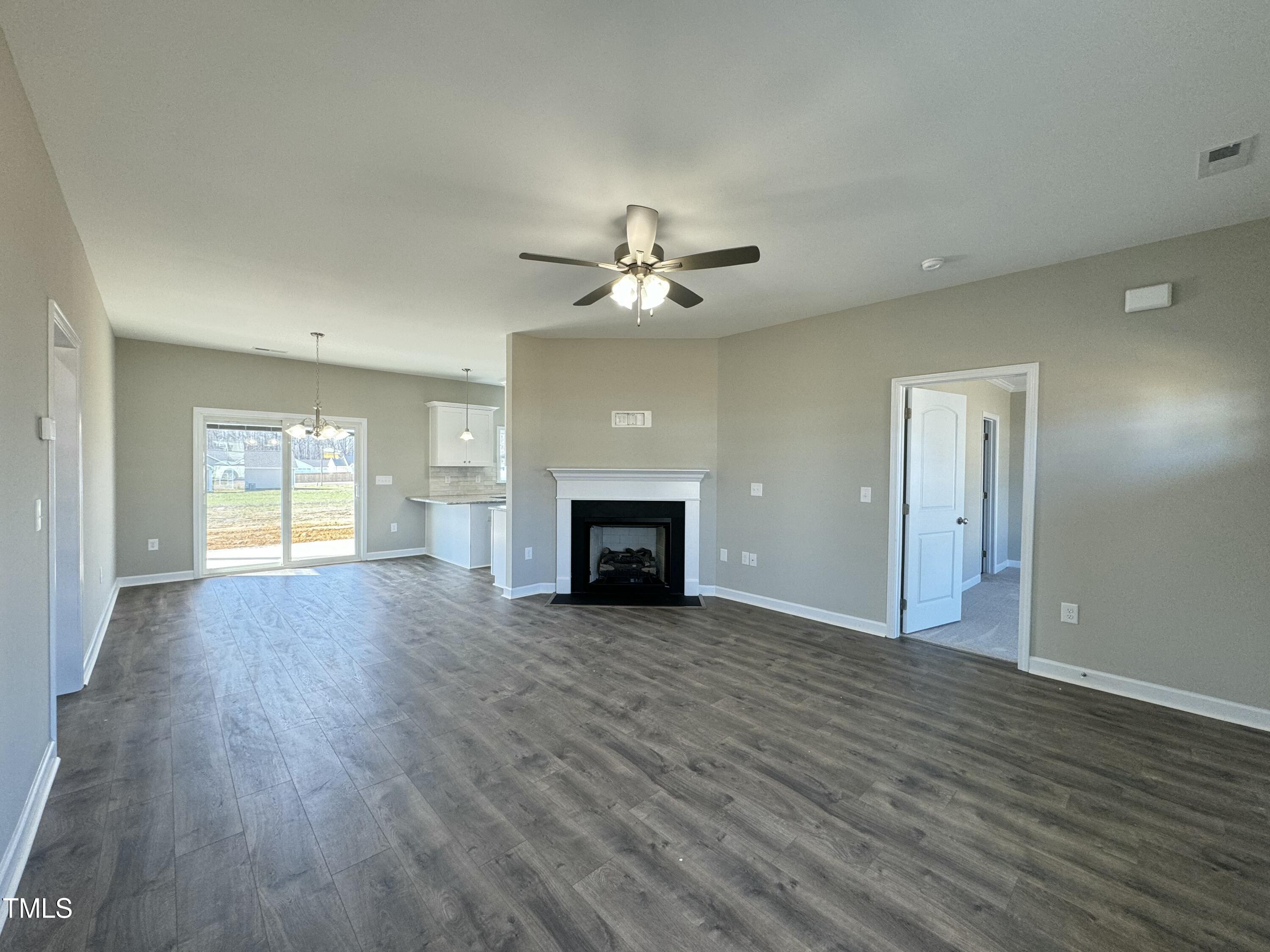 209 Dunbar Hill Drive Property Photo 3
