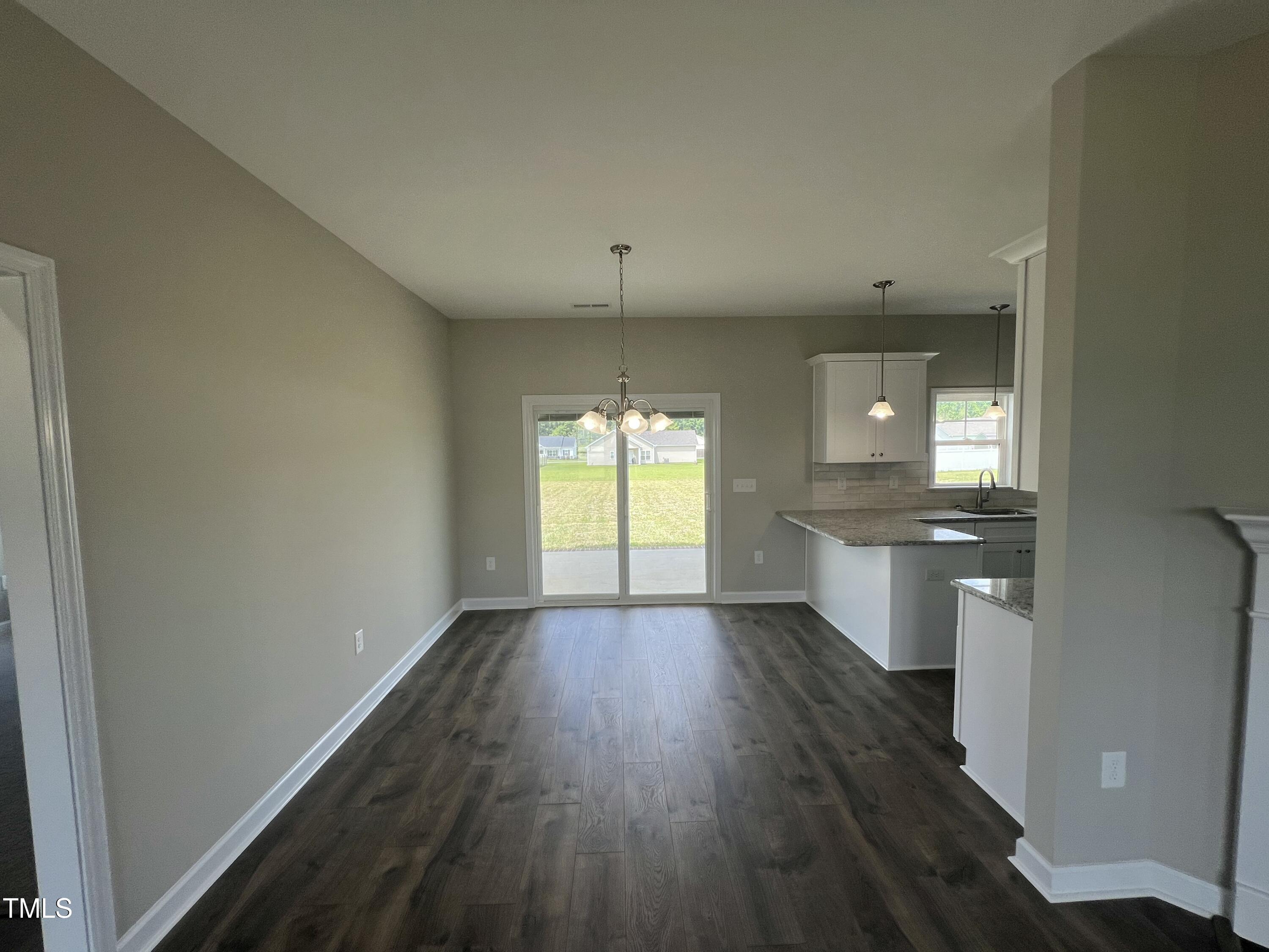 209 Dunbar Hill Drive Property Photo 4