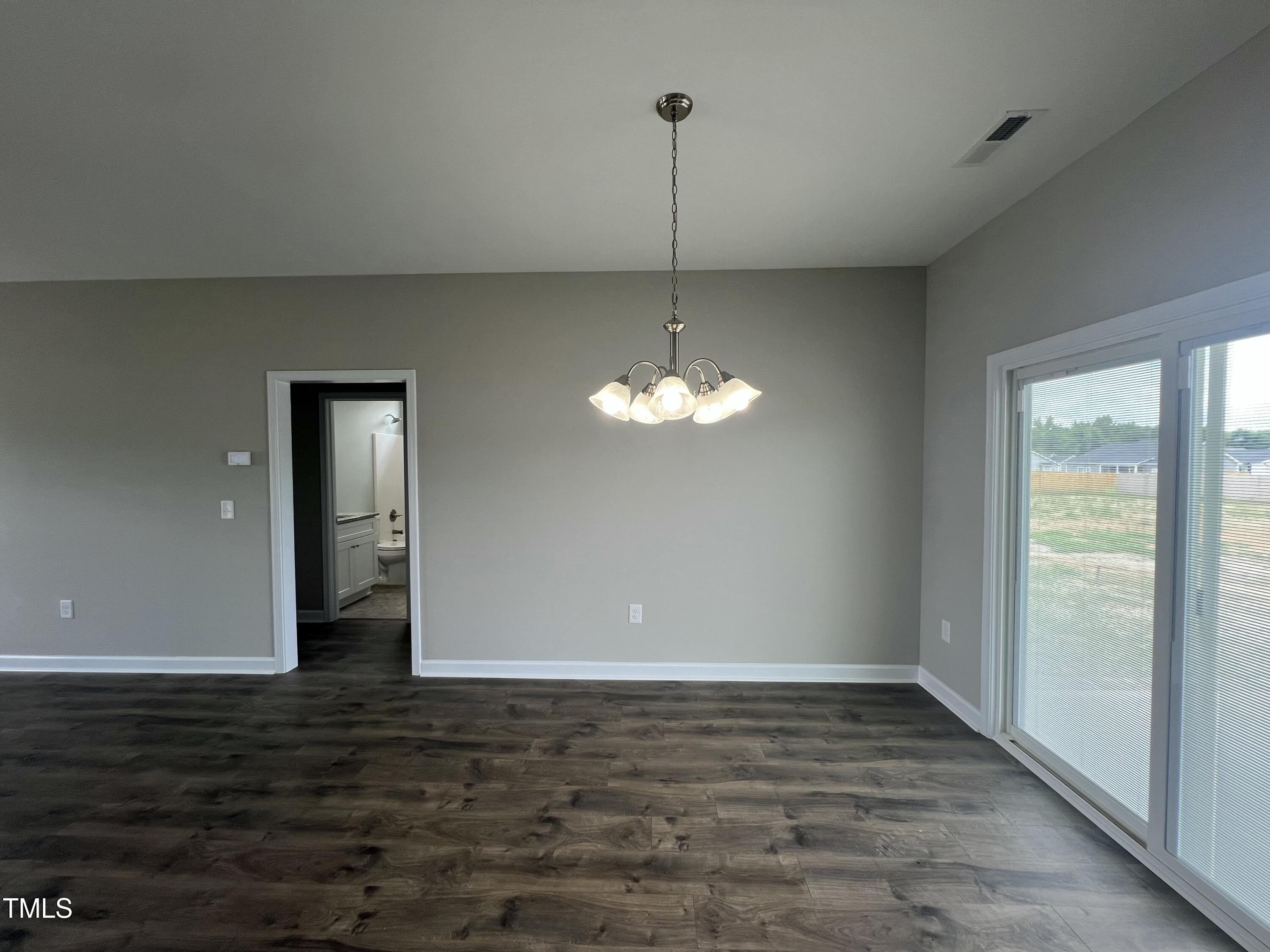 209 Dunbar Hill Drive Property Photo 9