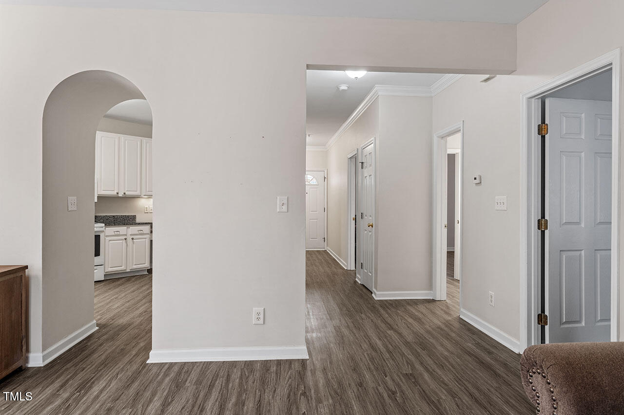 524 Glenolden Court Property Photo 19