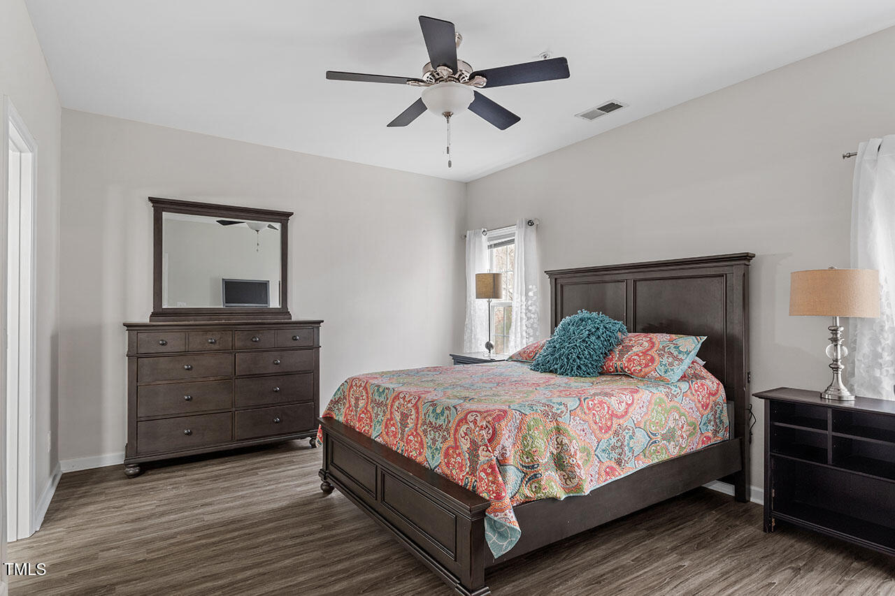 524 Glenolden Court Property Photo 21