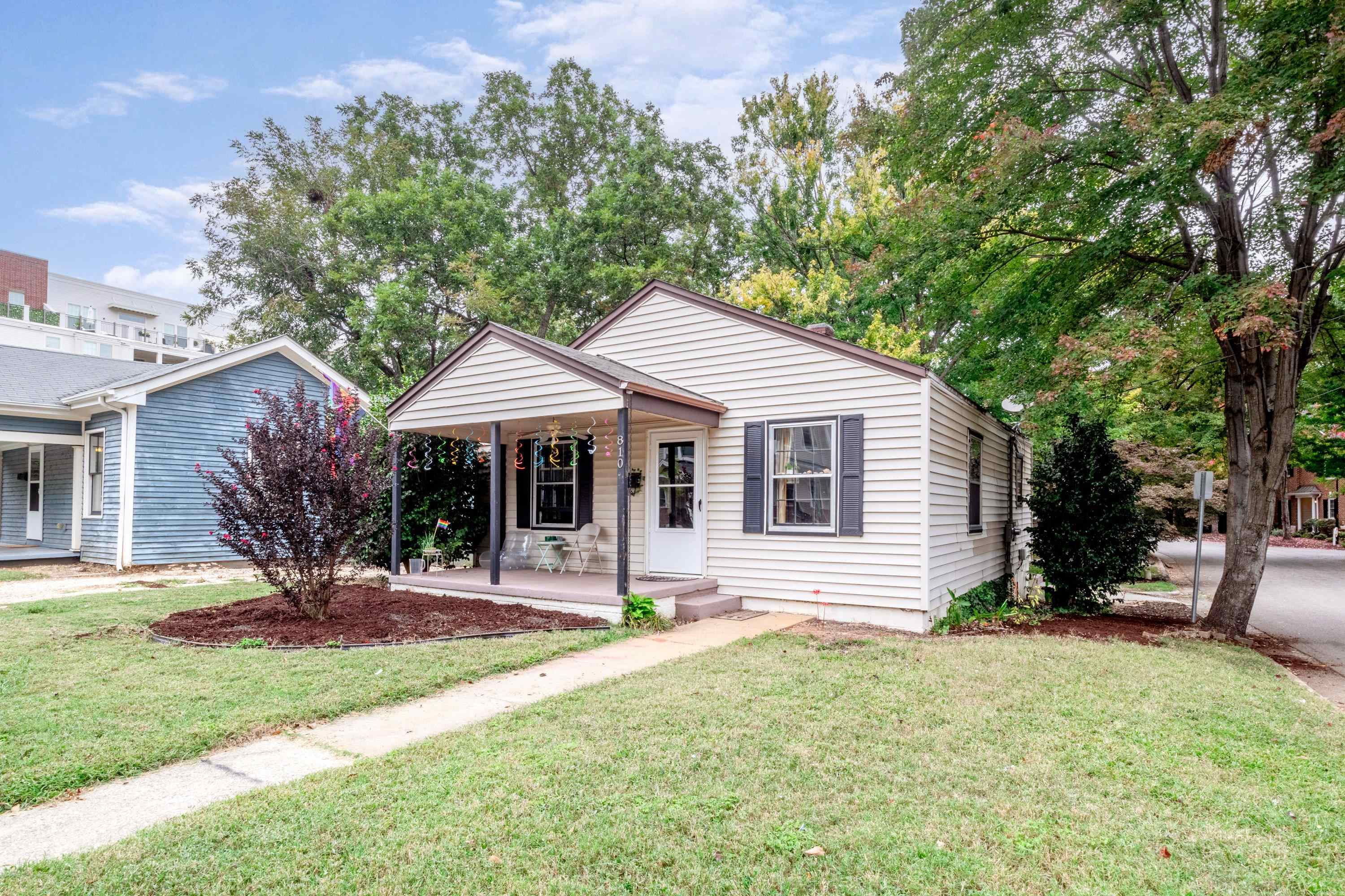 810 Brooklyn Street Property Photo 1