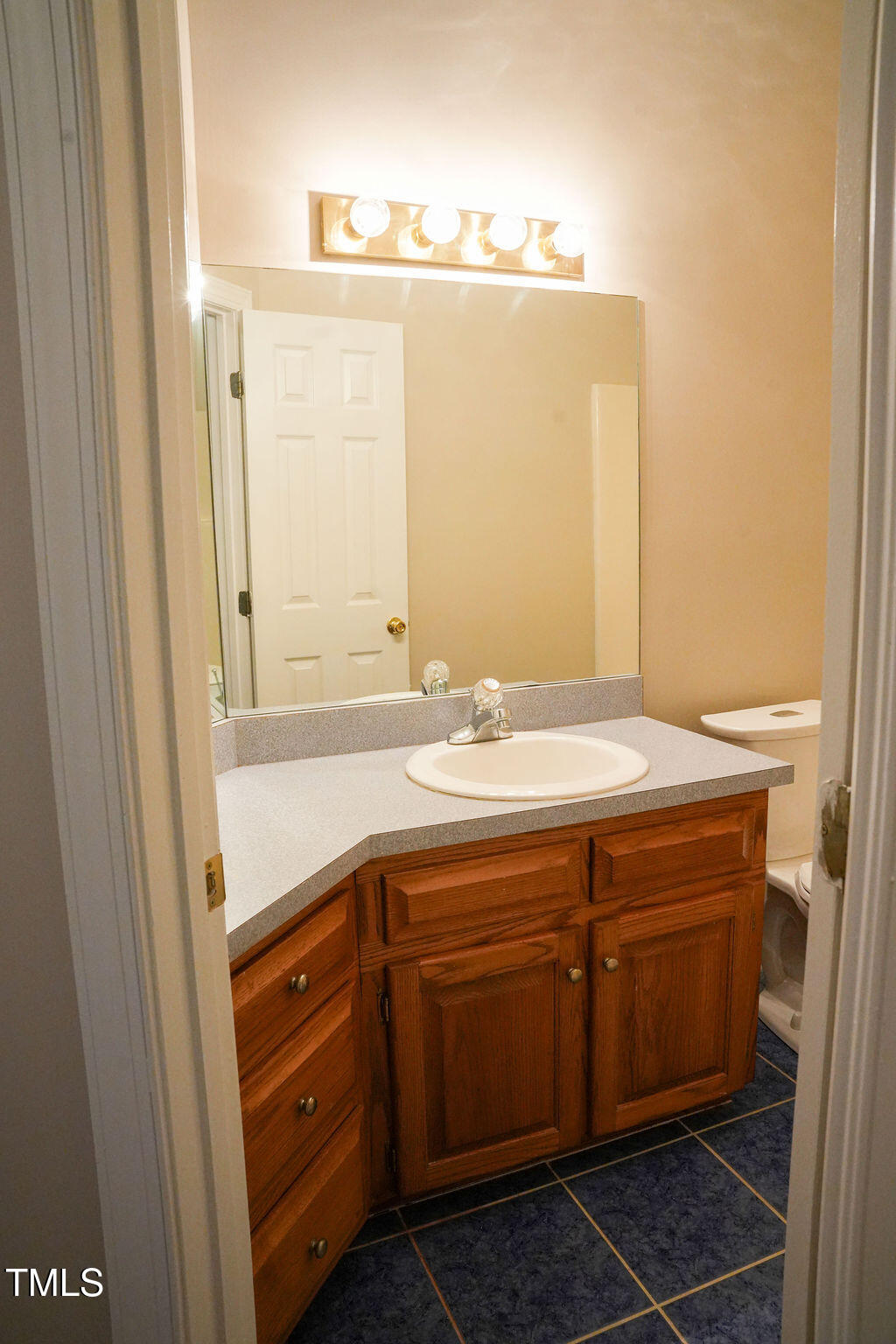 6101 Valentine Street Property Photo 46