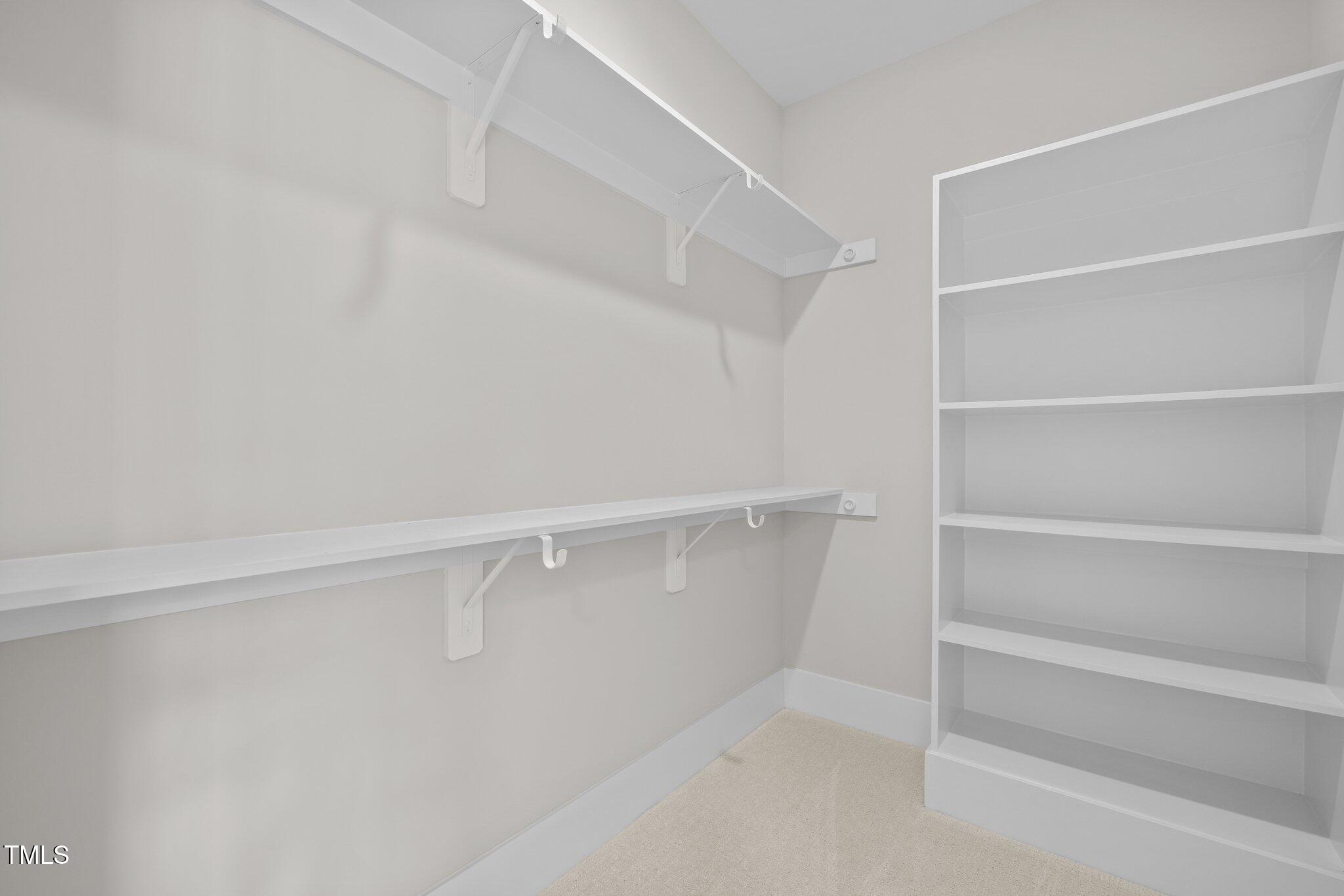 7813 Ailesbury Road Property Photo 34
