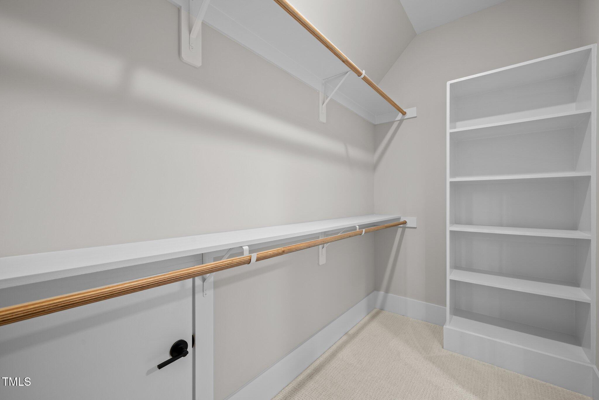 7813 Ailesbury Road Property Photo 40