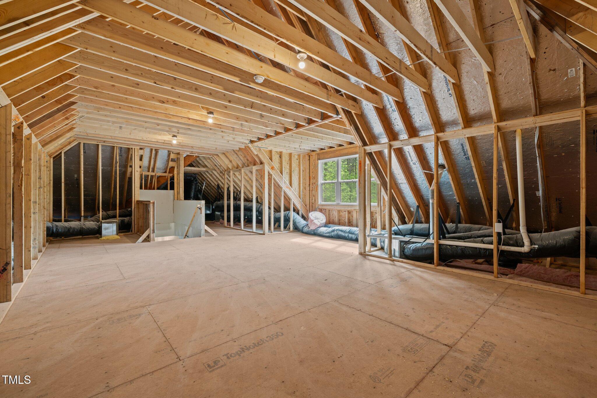 7813 Ailesbury Road Property Photo 45