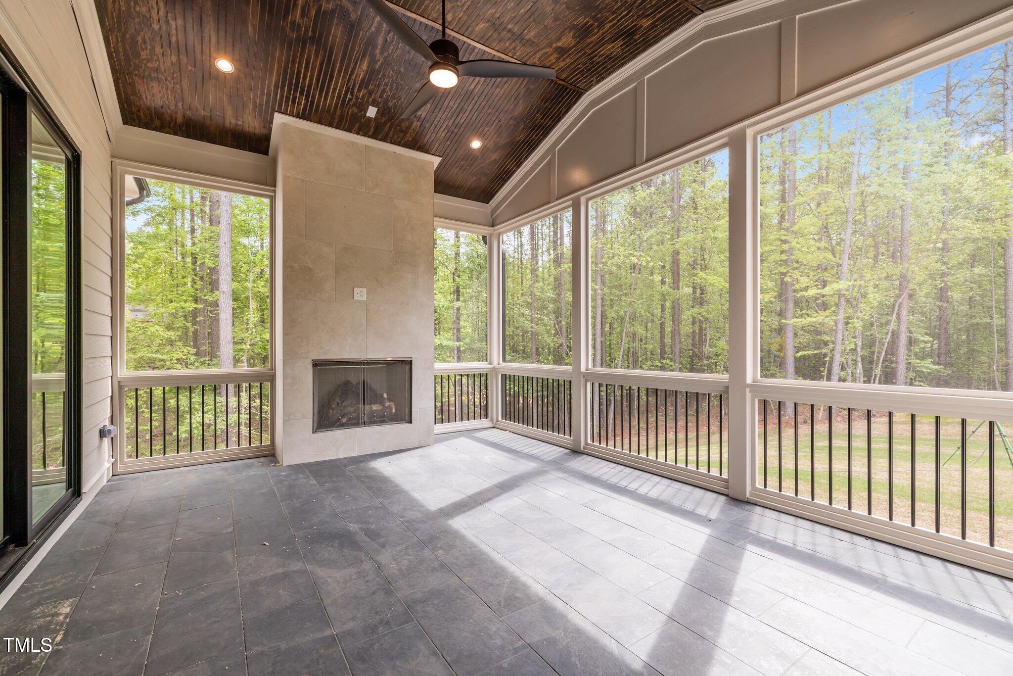 7813 Ailesbury Road Property Photo 47
