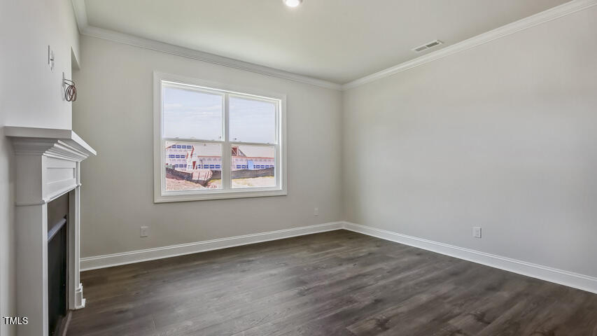 7552 Percussion Drive Property Photo 14