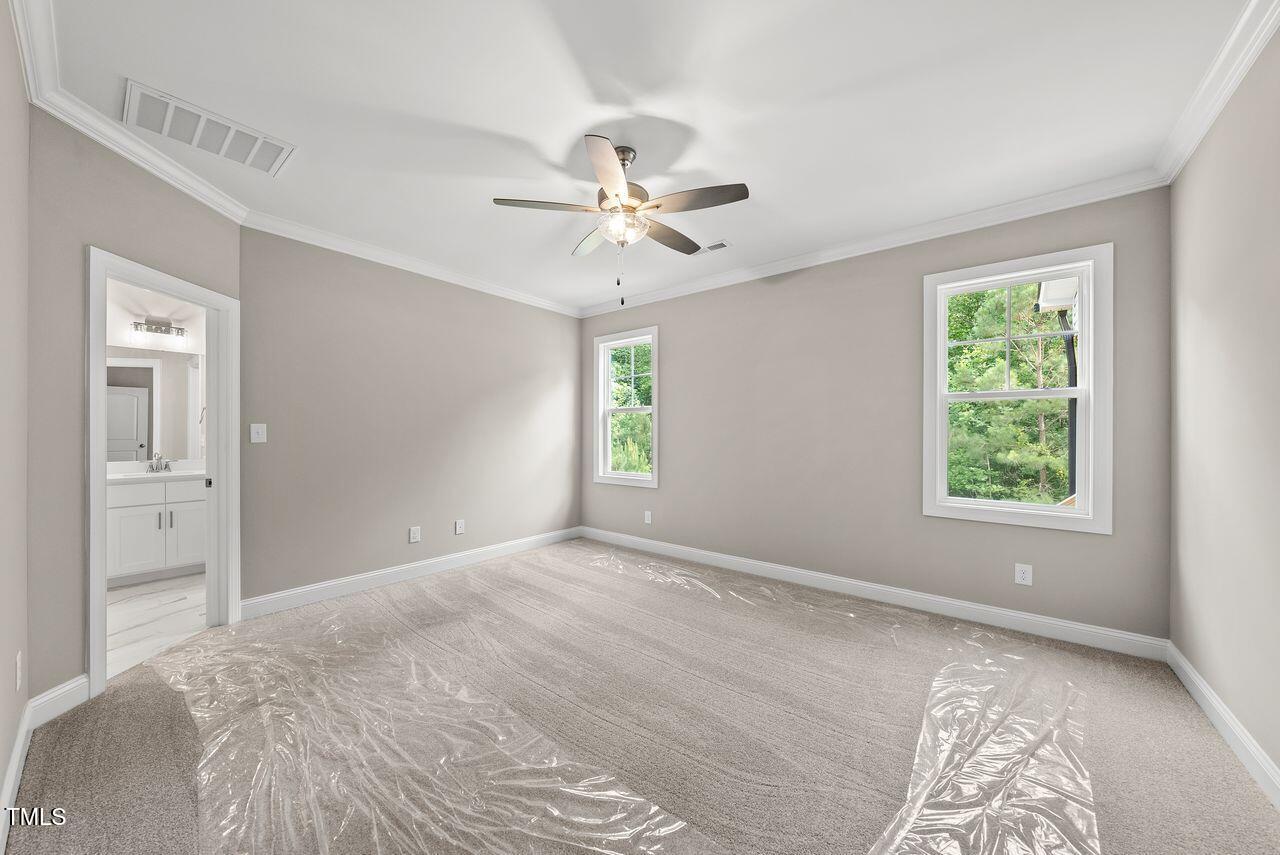 40 Moonraker Drive Property Photo 18