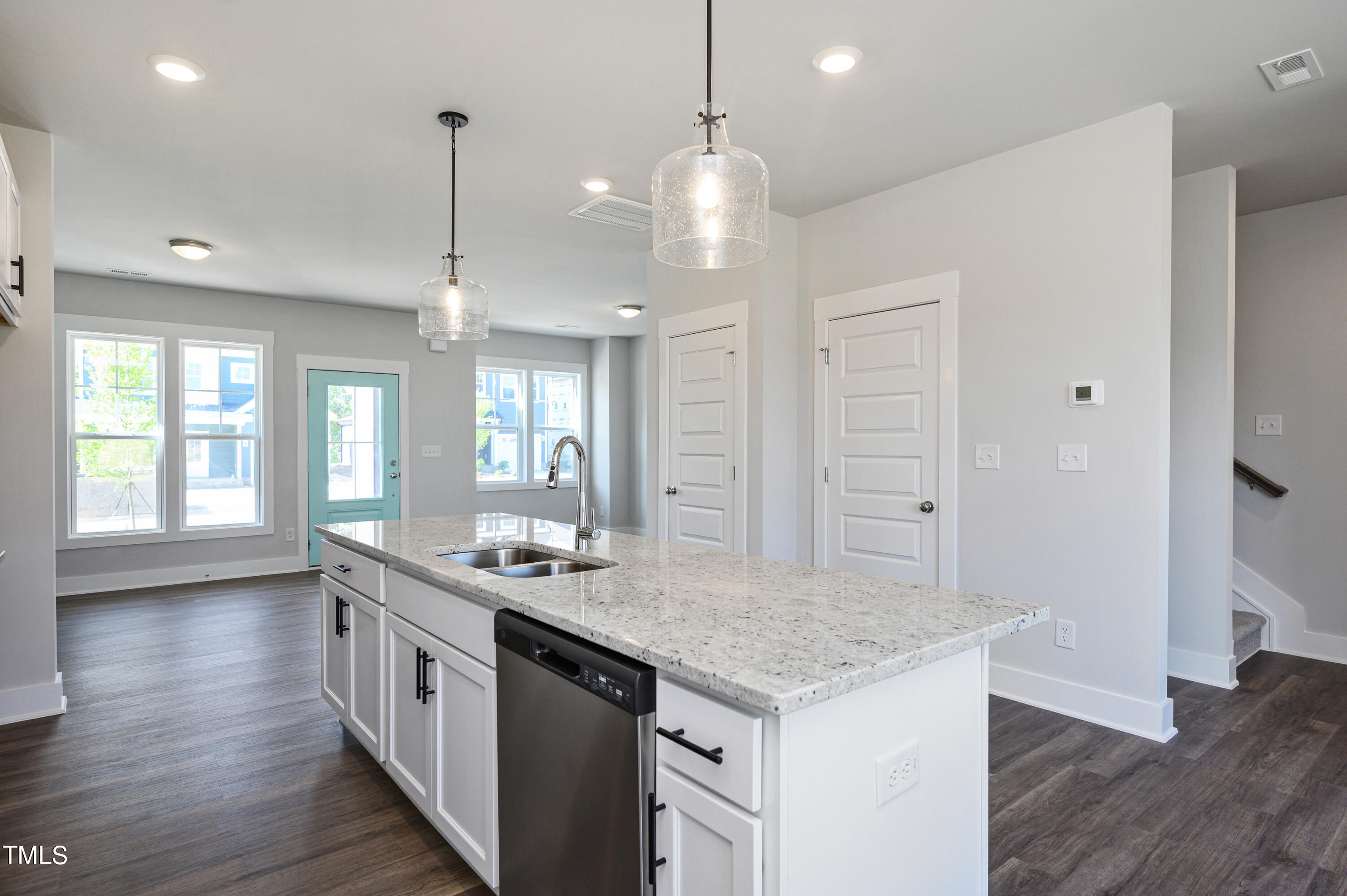 85 Windchime Court Property Photo 11