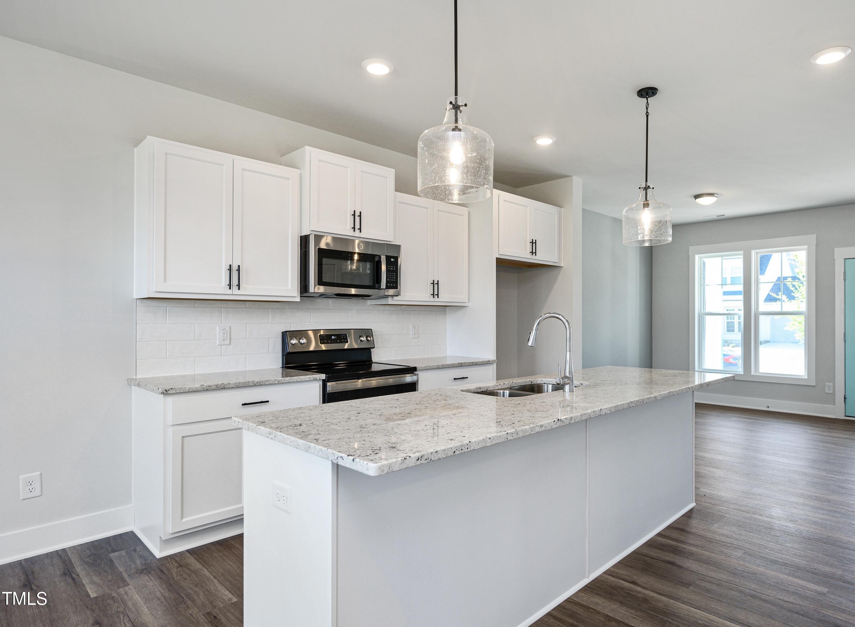 85 Windchime Court Property Photo 12