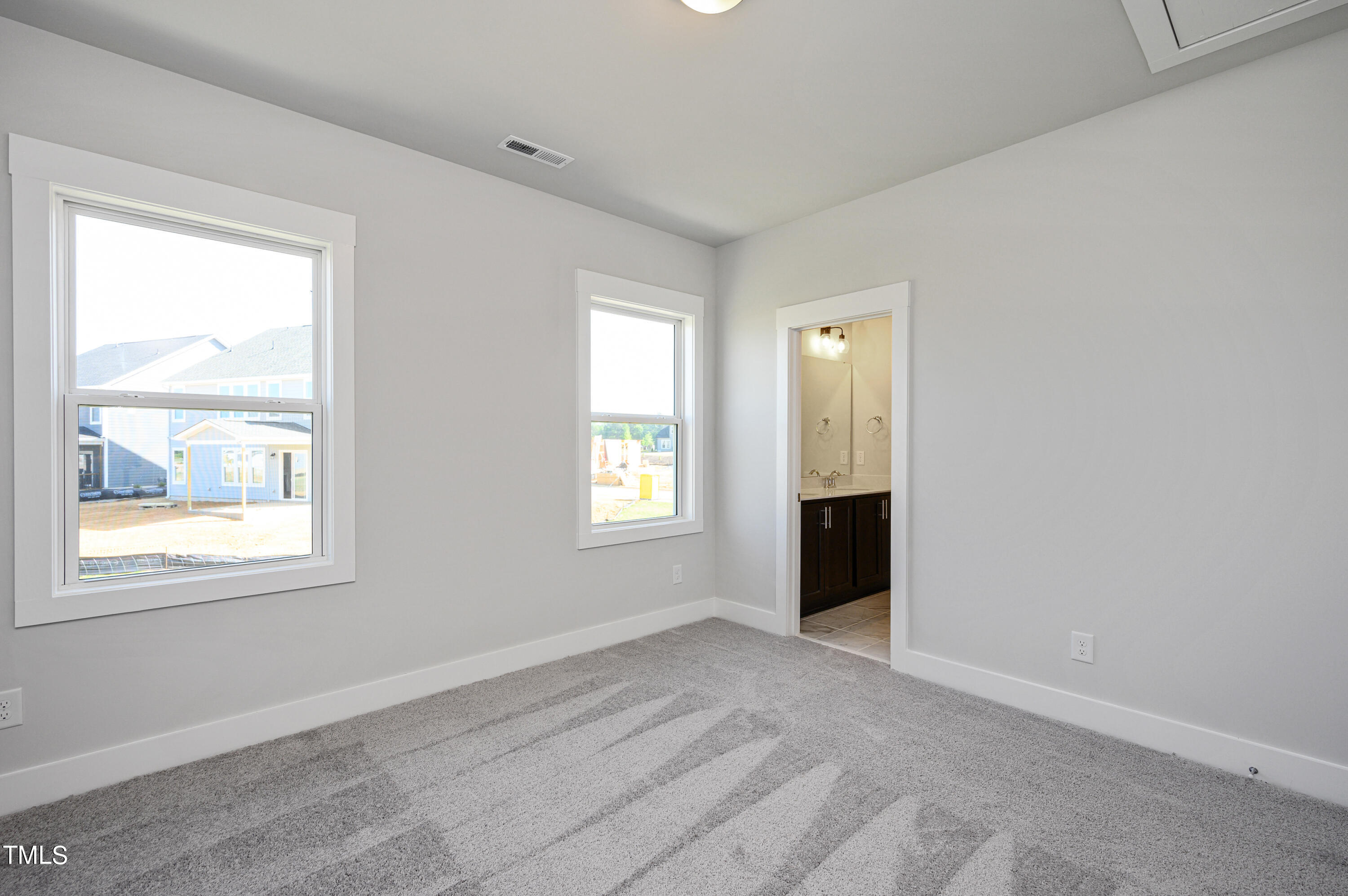 85 Windchime Court Property Photo 15