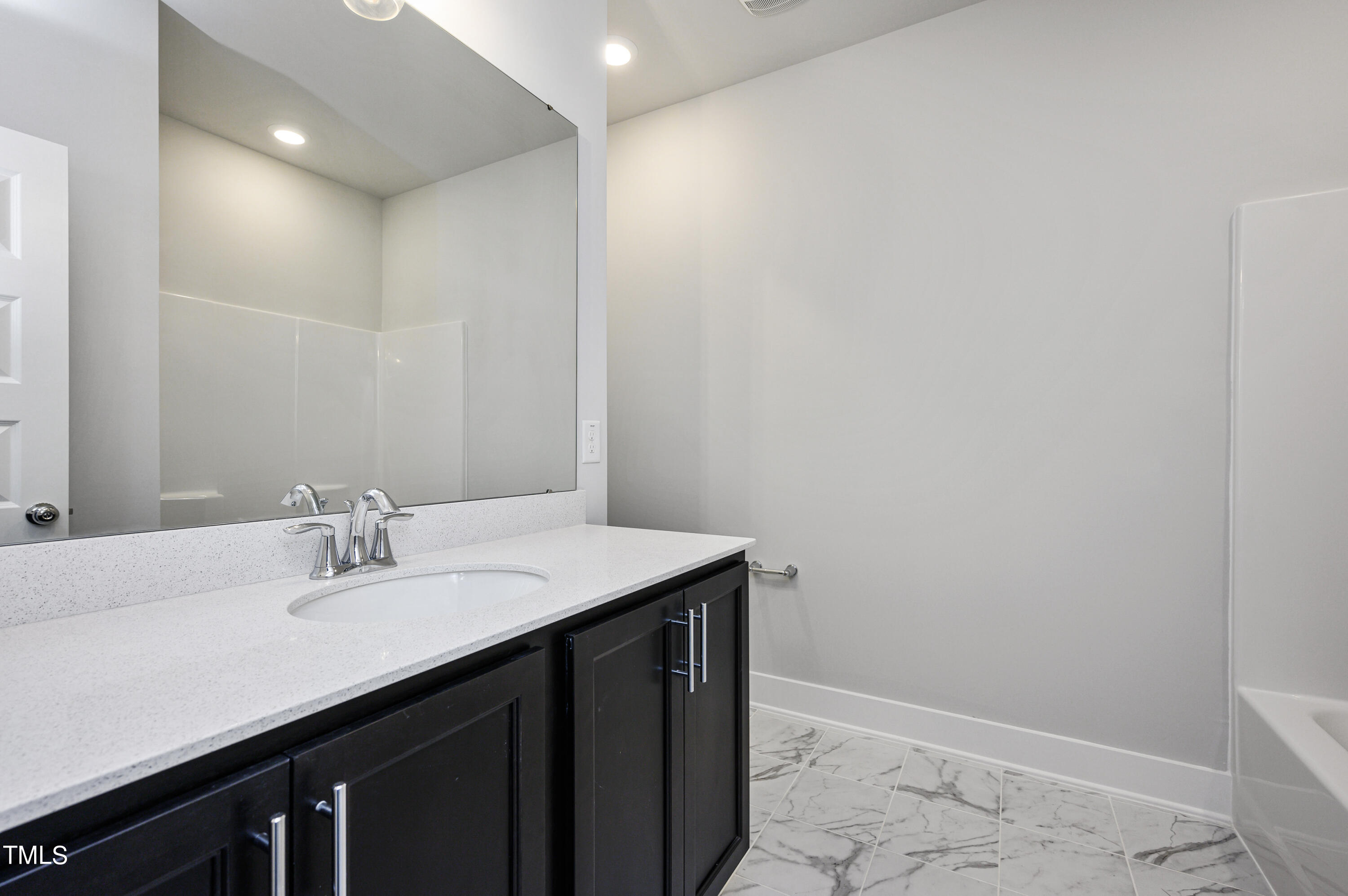 85 Windchime Court Property Photo 18