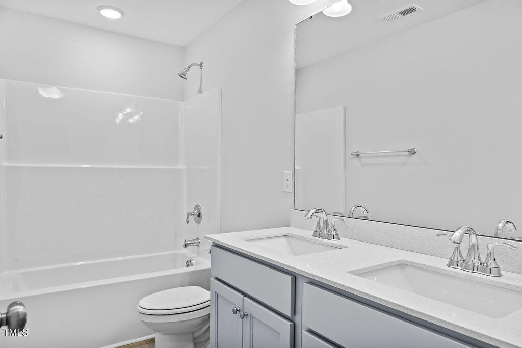 241 Godwin Gate Street Property Photo 16