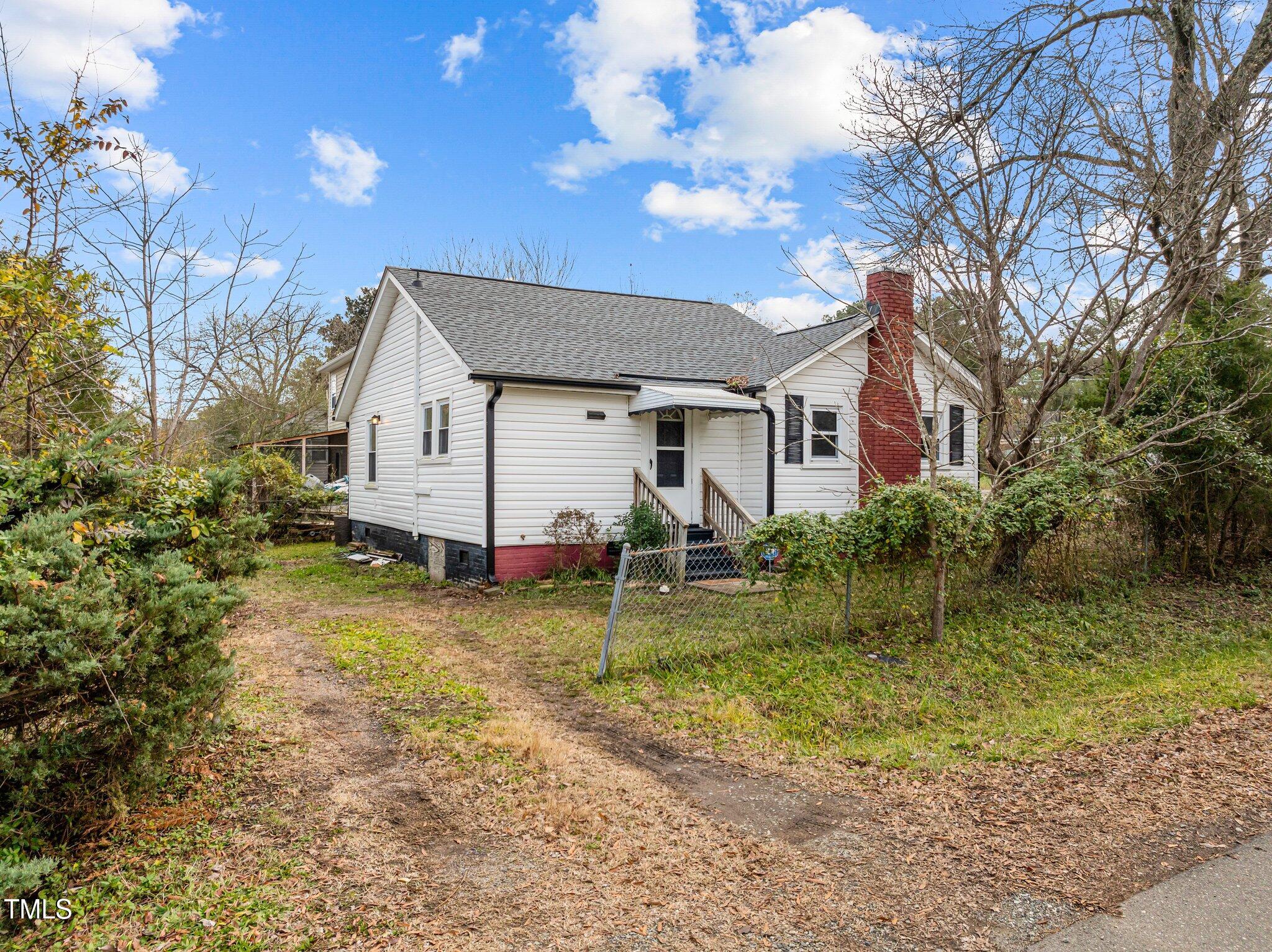 826 Carter Avenue Property Photo 23