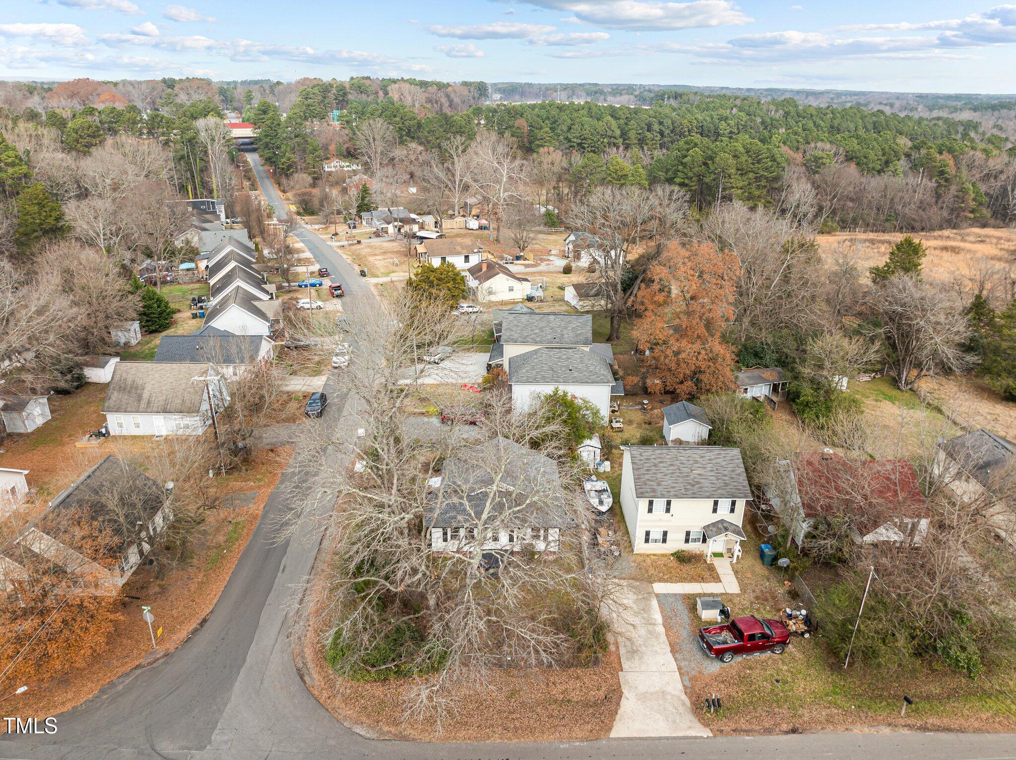 826 Carter Avenue Property Photo 35