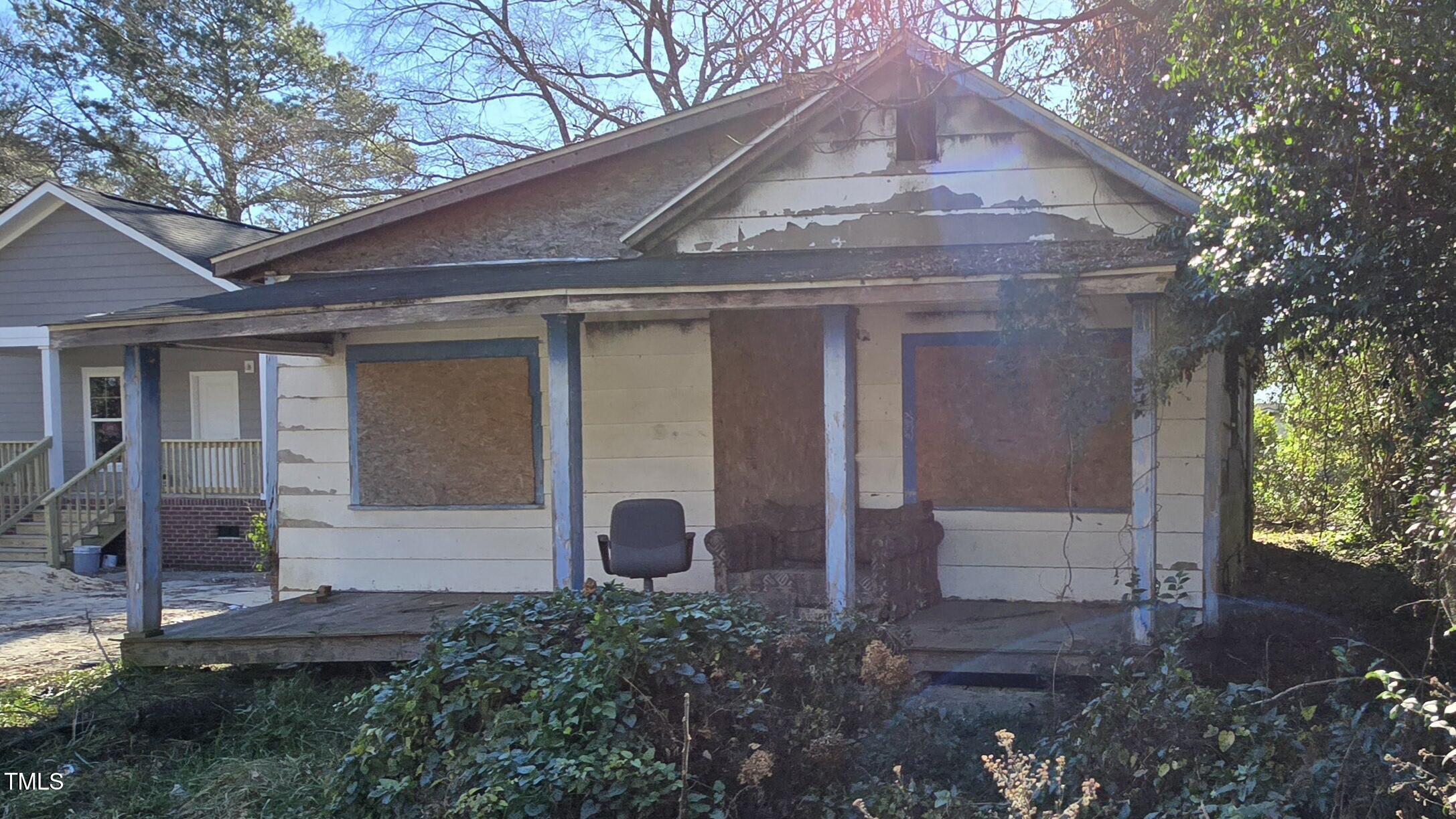 341 Roosevelt Street Property Photo