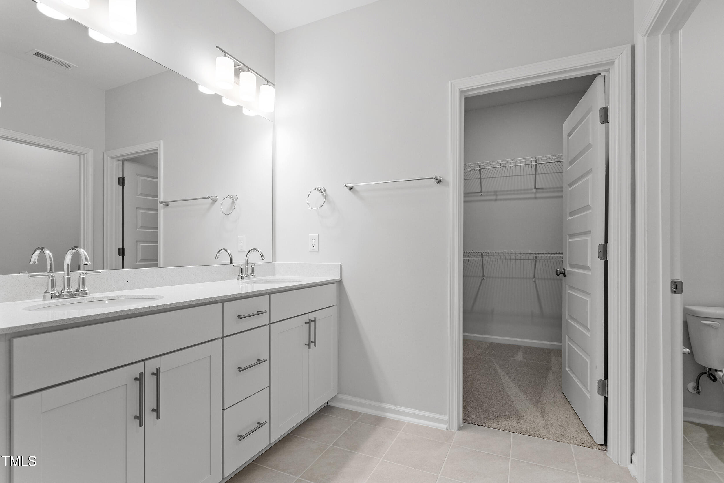 1040 Westerland Way # 212 Property Photo 15