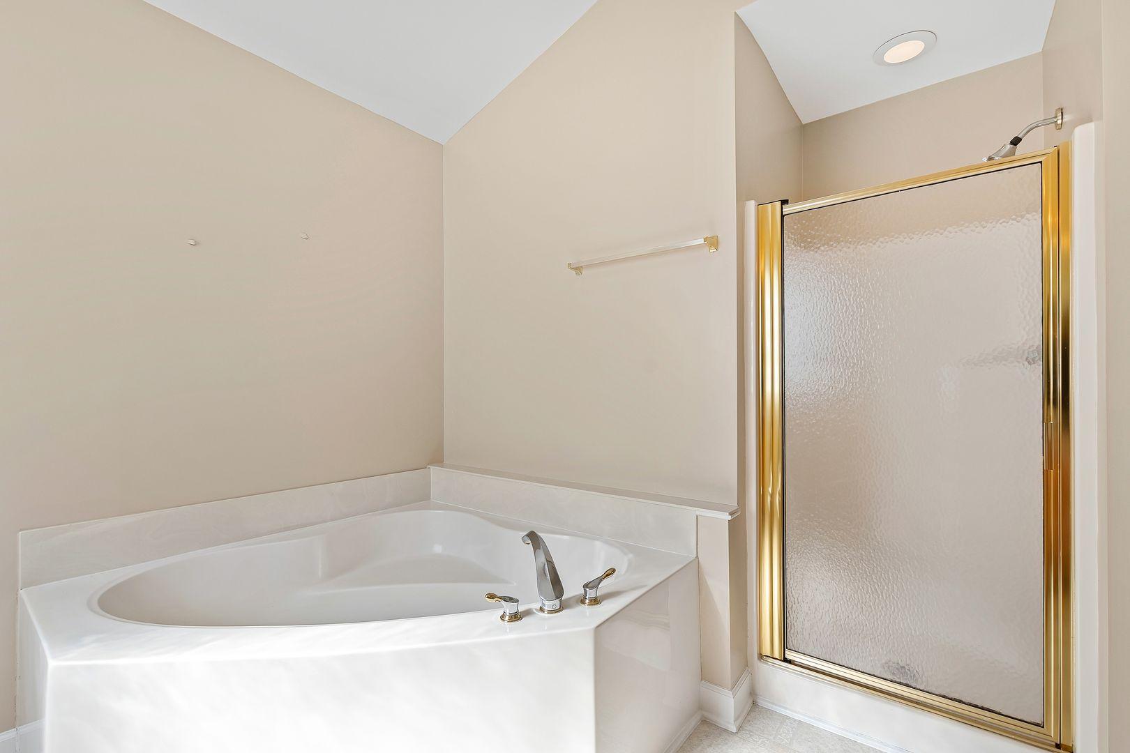 545 Seastone Street Property Photo 30